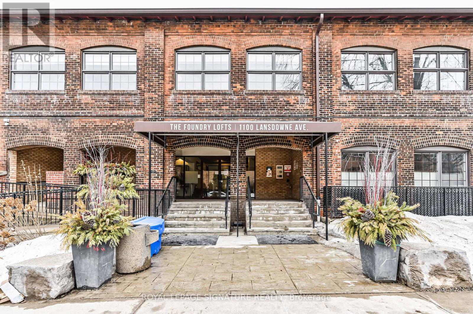 336 - 1100 Lansdowne Avenue, Toronto, Ontario  M6H 4K1 - Photo 1 - W12195332
