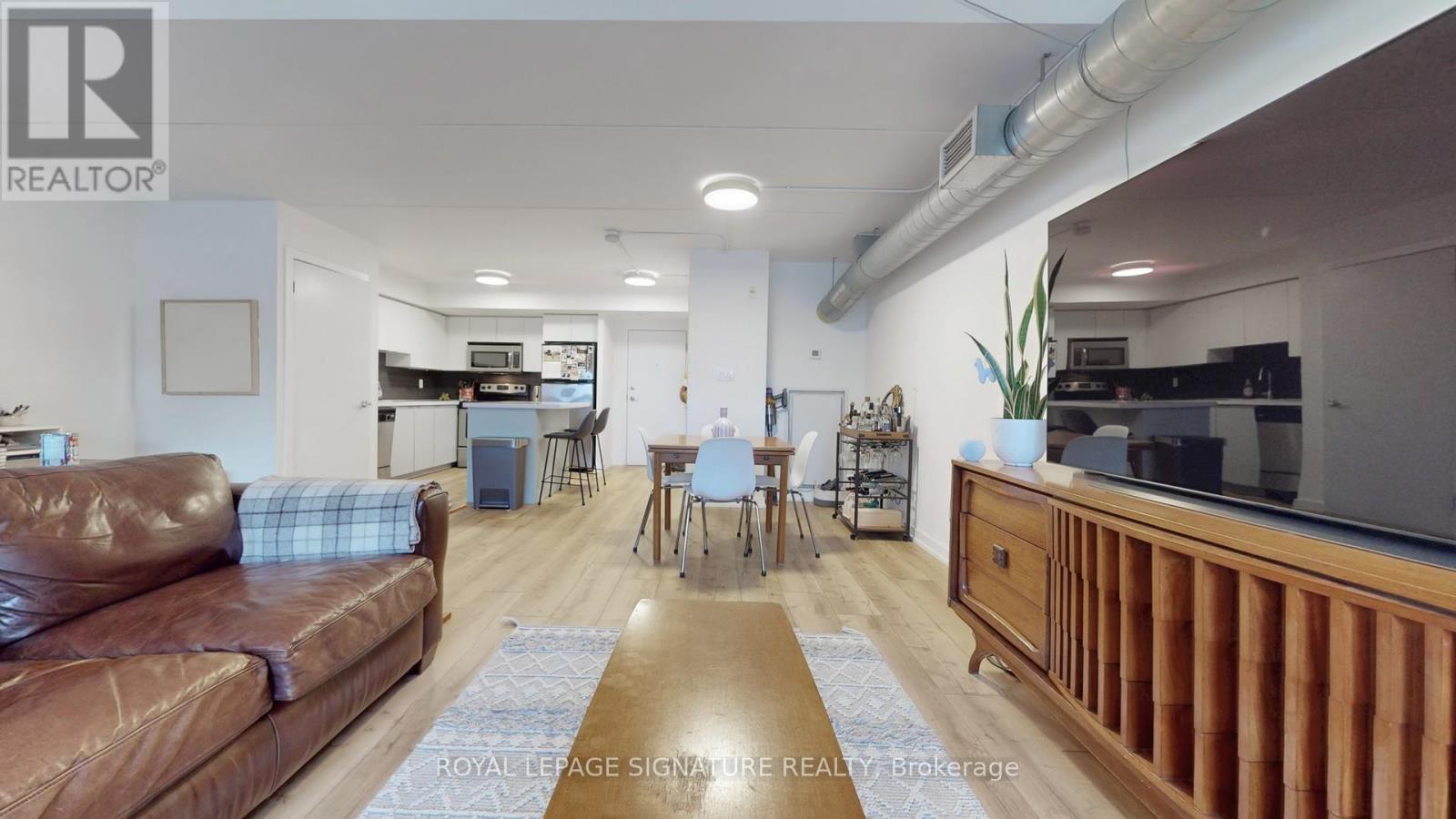 336 - 1100 Lansdowne Avenue, Toronto, Ontario  M6H 4K1 - Photo 4 - W12195332