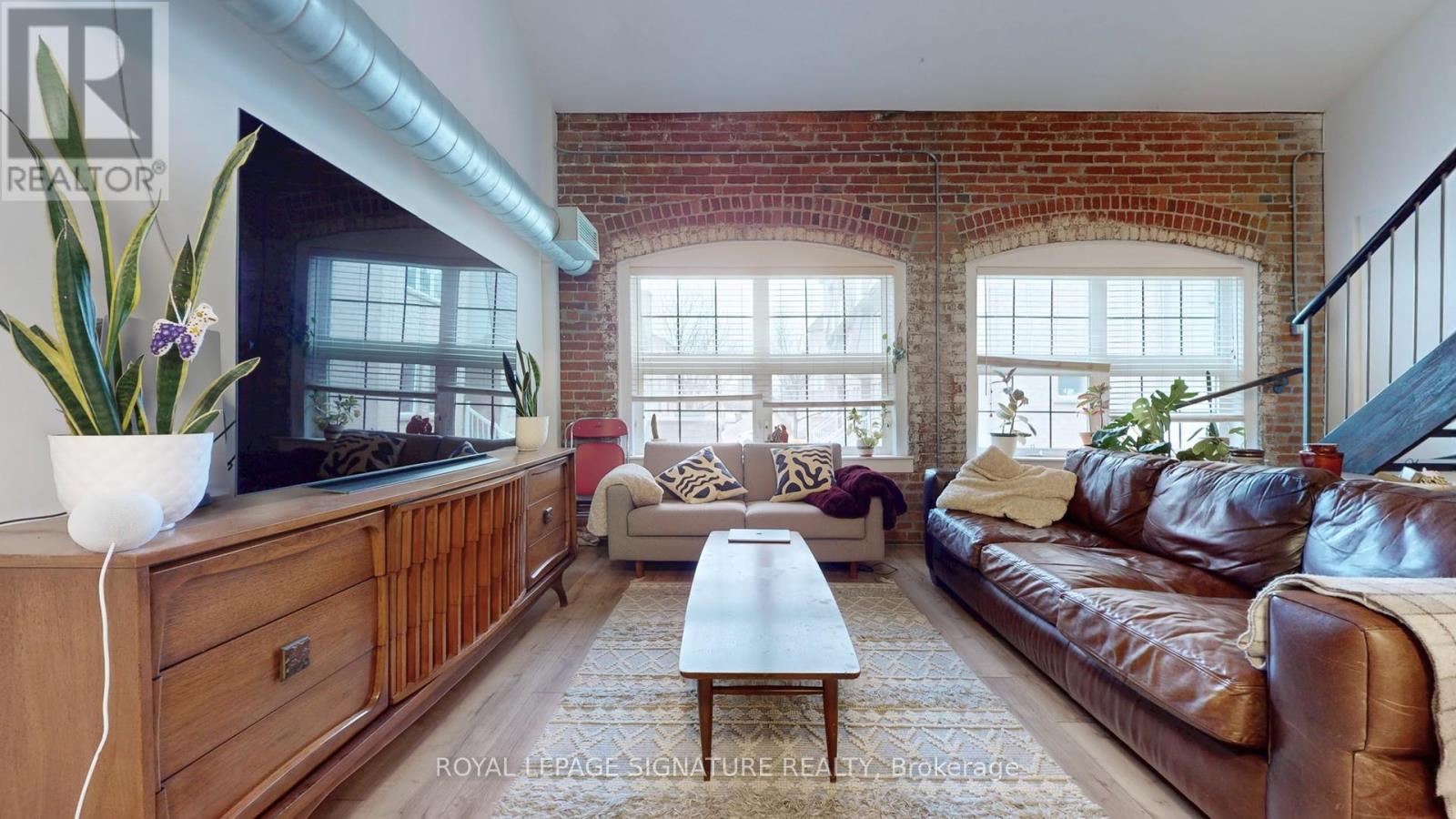 336 - 1100 Lansdowne Avenue, Toronto, Ontario  M6H 4K1 - Photo 5 - W12195332