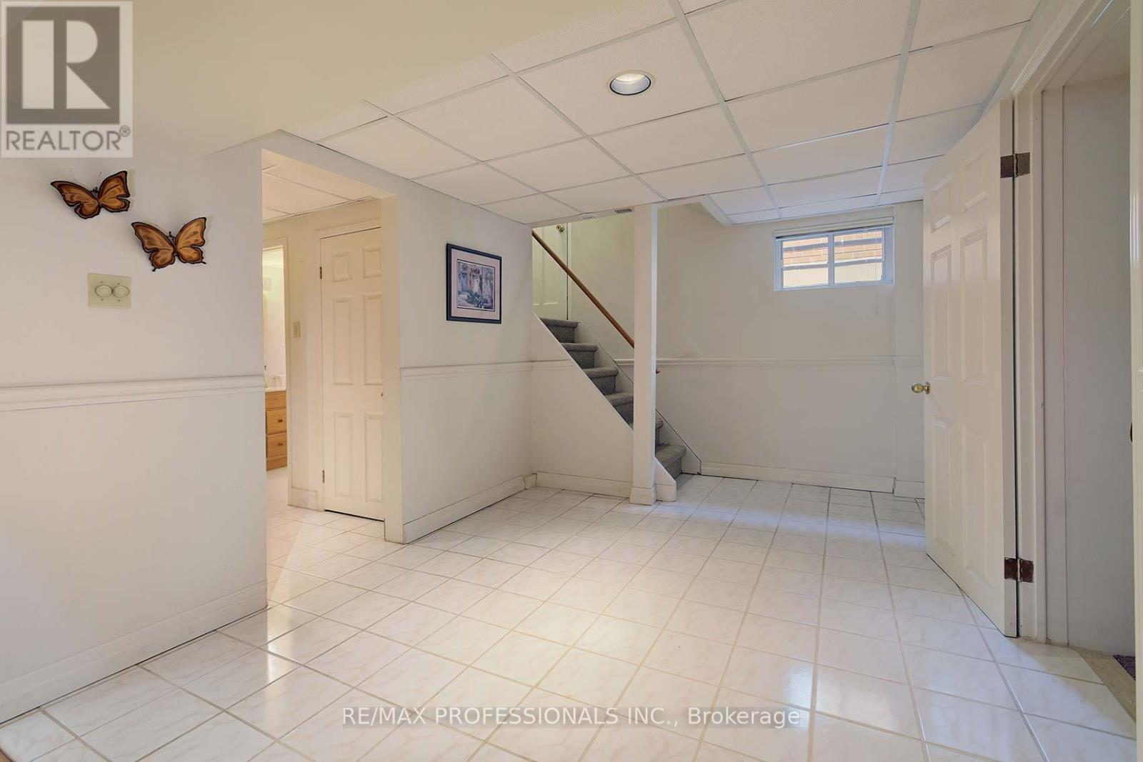 14 Baskerville Crescent, Toronto, Ontario  M9C 1T8 - Photo 20 - W12195351