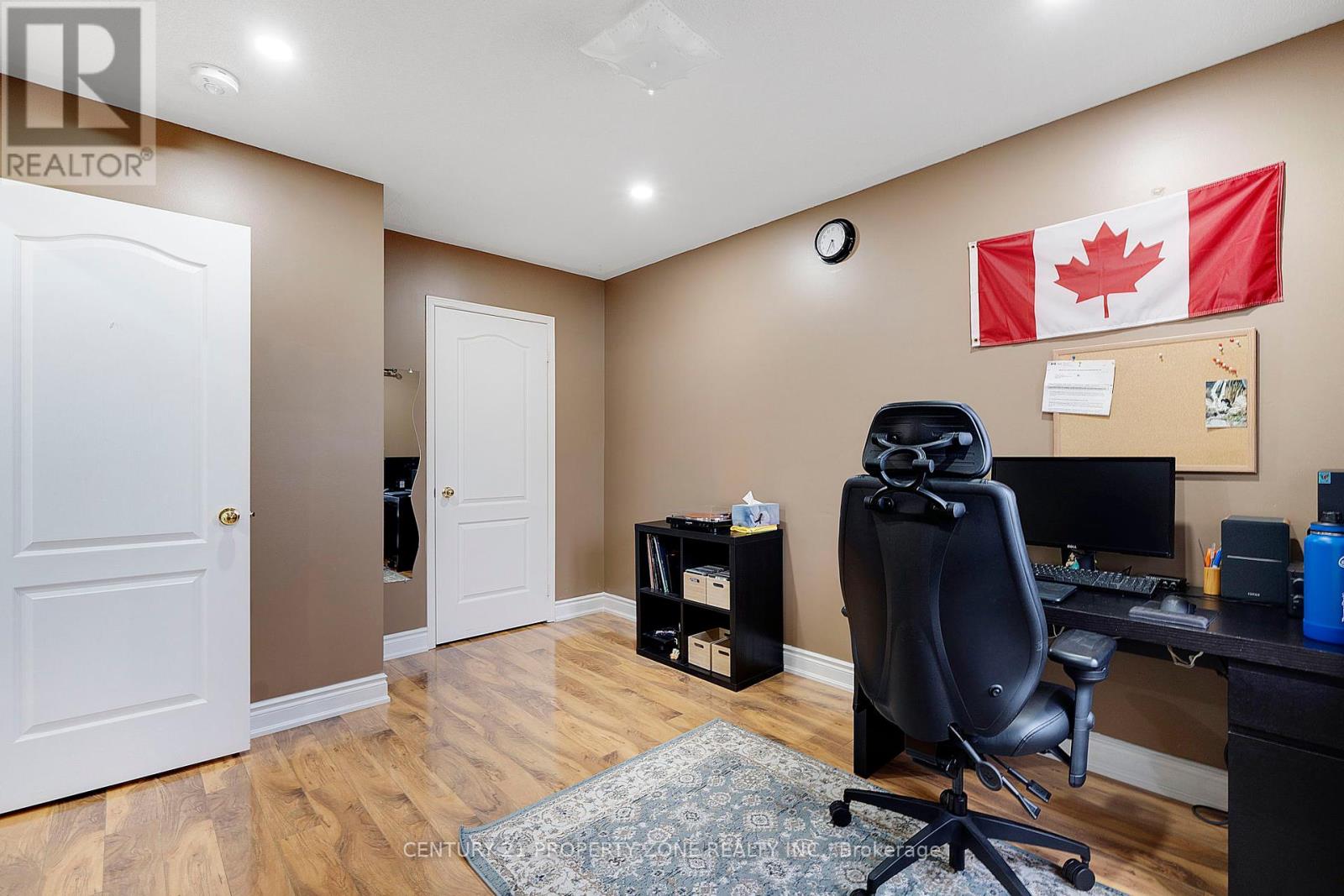 114 Hollingsworth Circle, Brampton, Ontario  L7A 0J5 - Photo 21 - W12195367
