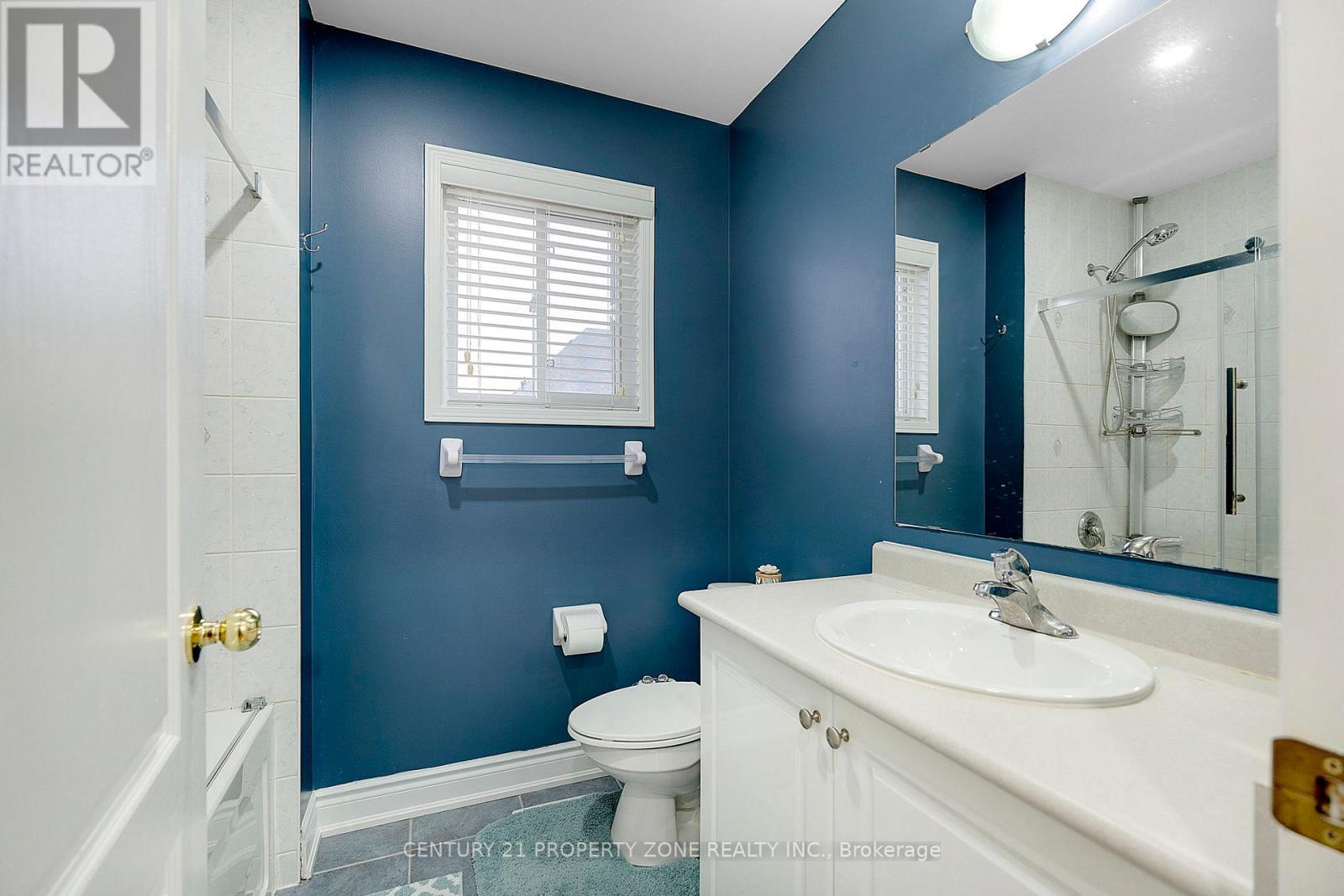 114 Hollingsworth Circle, Brampton, Ontario  L7A 0J5 - Photo 25 - W12195367