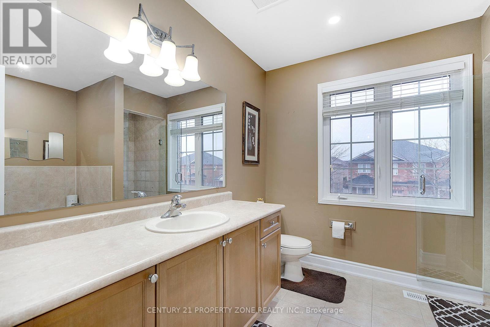 114 Hollingsworth Circle, Brampton, Ontario  L7A 0J5 - Photo 29 - W12195367