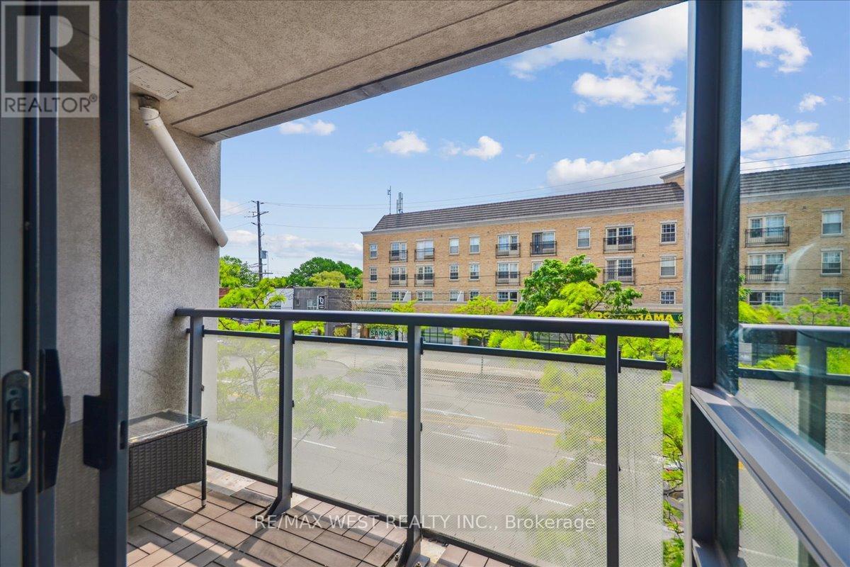 212 - 760 The Queens Way, Toronto, Ontario  M8Z 0E1 - Photo 5 - W12195392