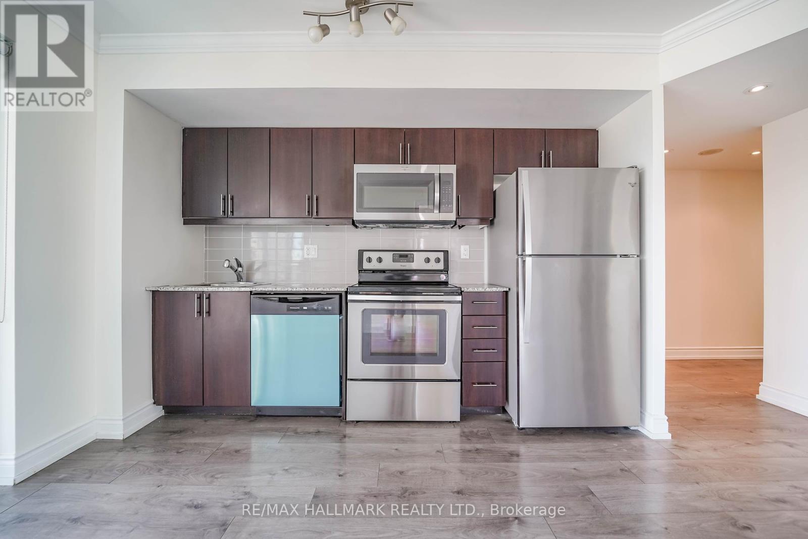 1810 - 1420 Dupont Street, Toronto, Ontario  M6H 0C2 - Photo 11 - W12195411