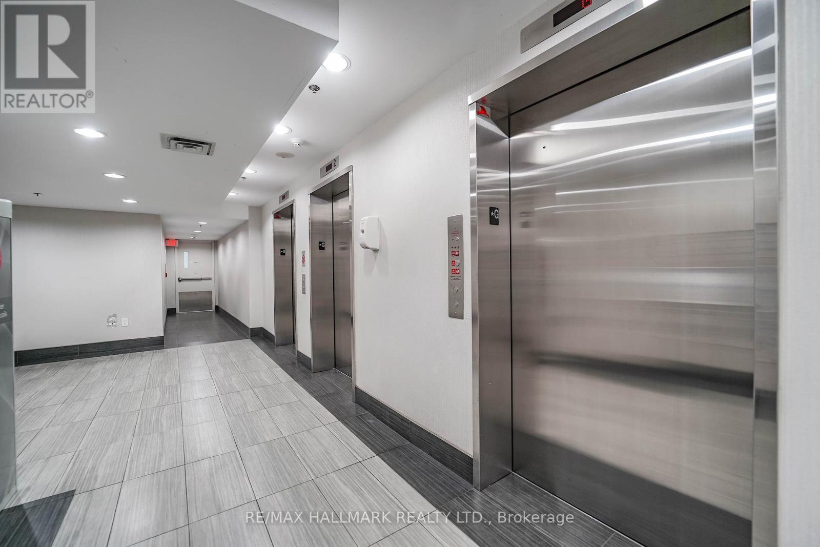 1810 - 1420 Dupont Street, Toronto, Ontario  M6H 0C2 - Photo 4 - W12195411