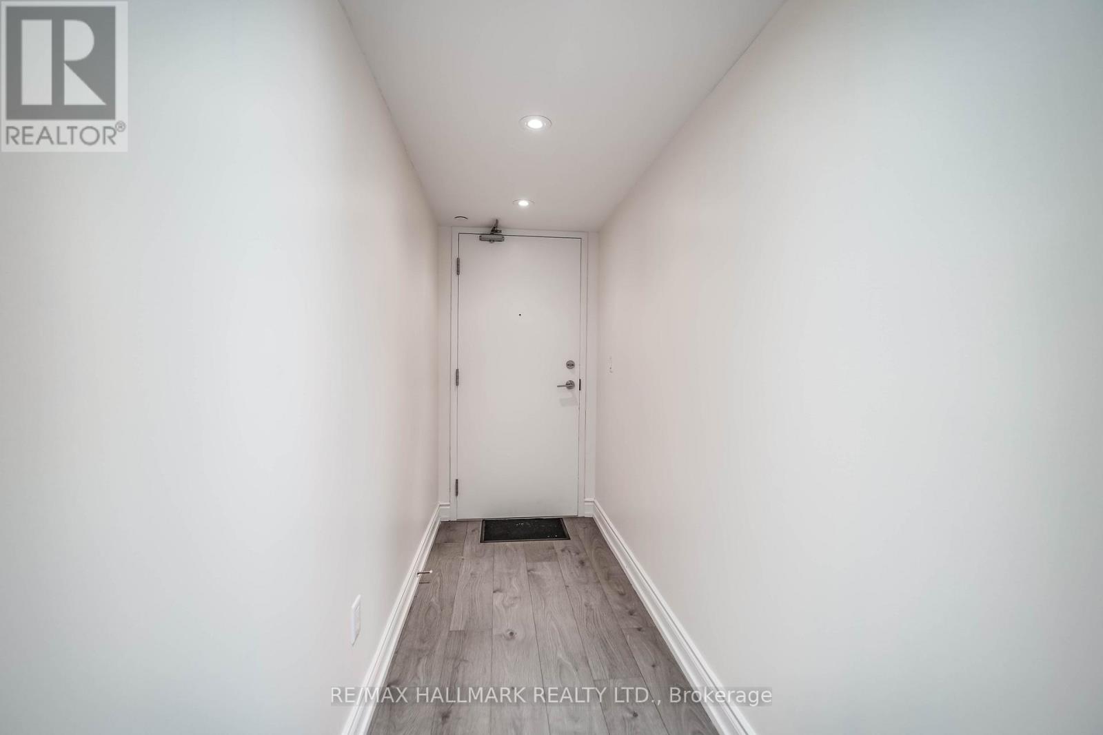 1810 - 1420 Dupont Street, Toronto, Ontario  M6H 0C2 - Photo 6 - W12195411