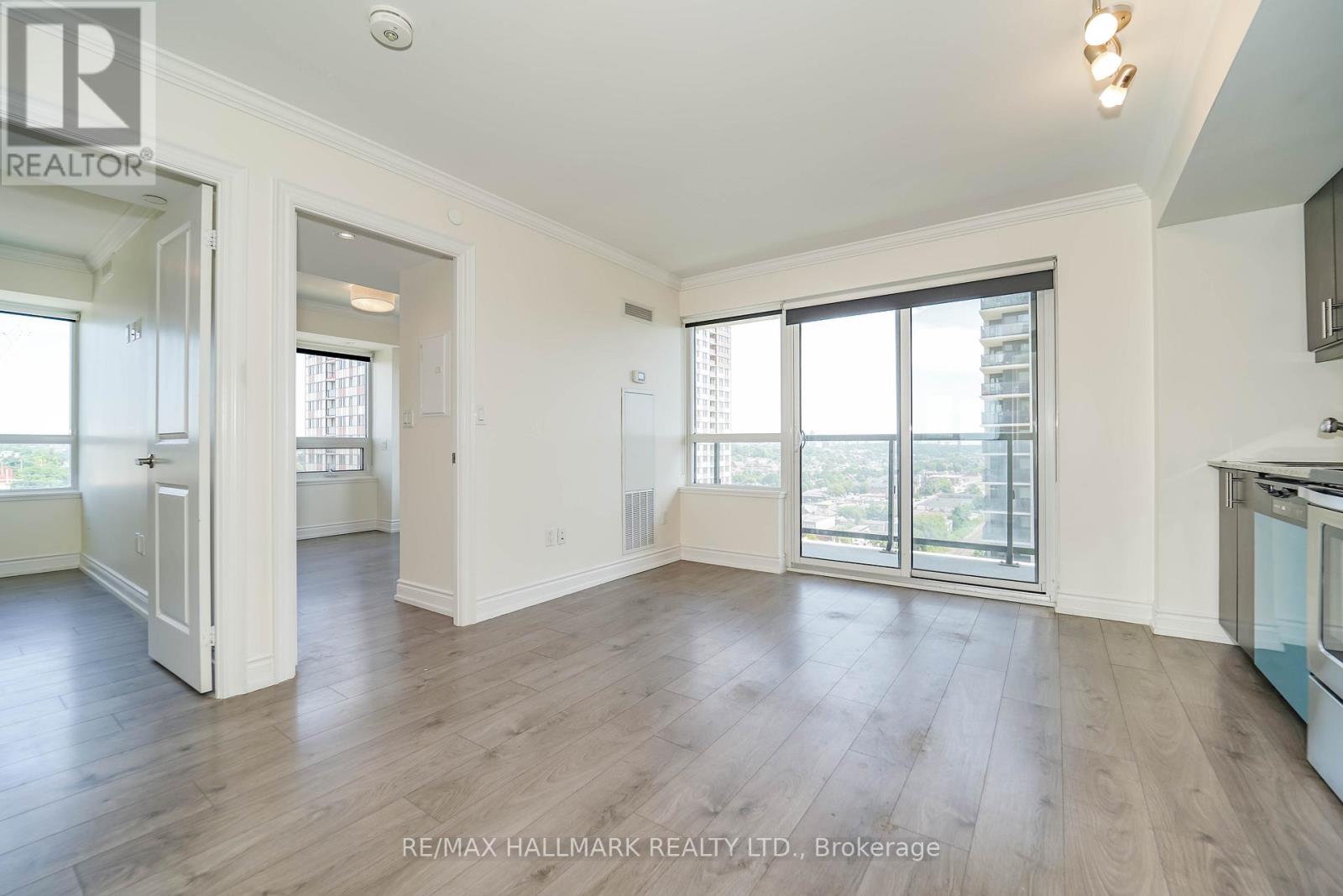 1810 - 1420 Dupont Street, Toronto, Ontario  M6H 0C2 - Photo 9 - W12195411