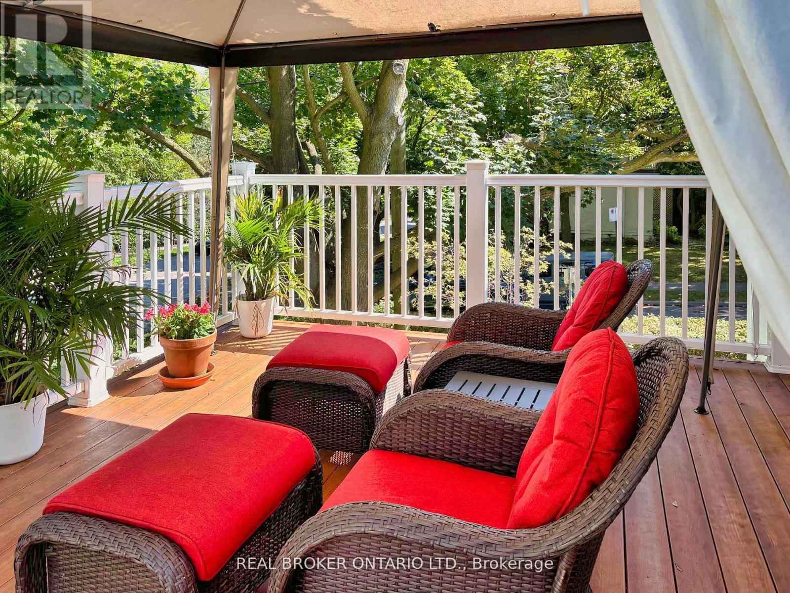 195 William Street, Oakville, Ontario  L6J 1C8 - Photo 13 - W12195412