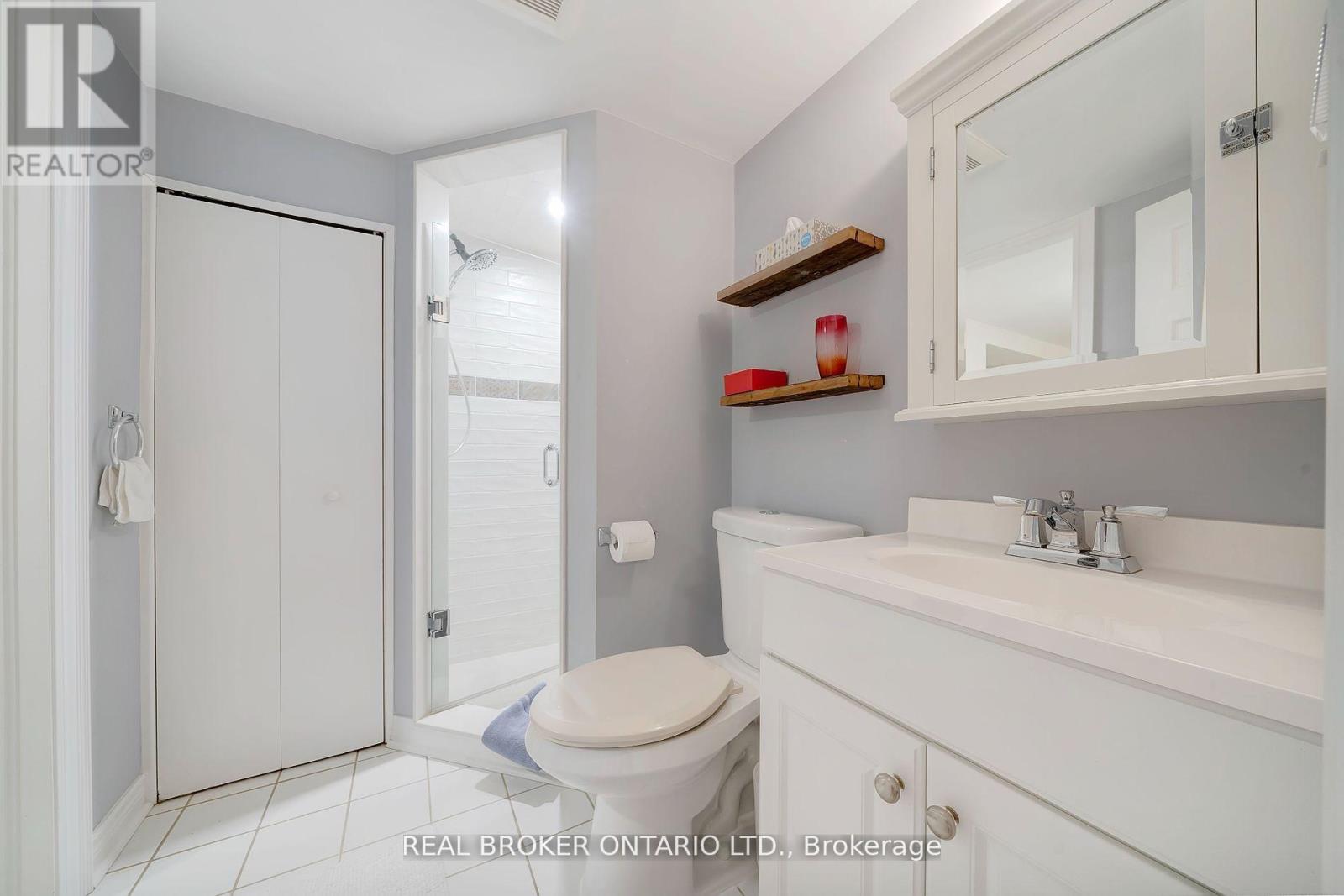 195 William Street, Oakville, Ontario  L6J 1C8 - Photo 18 - W12195412