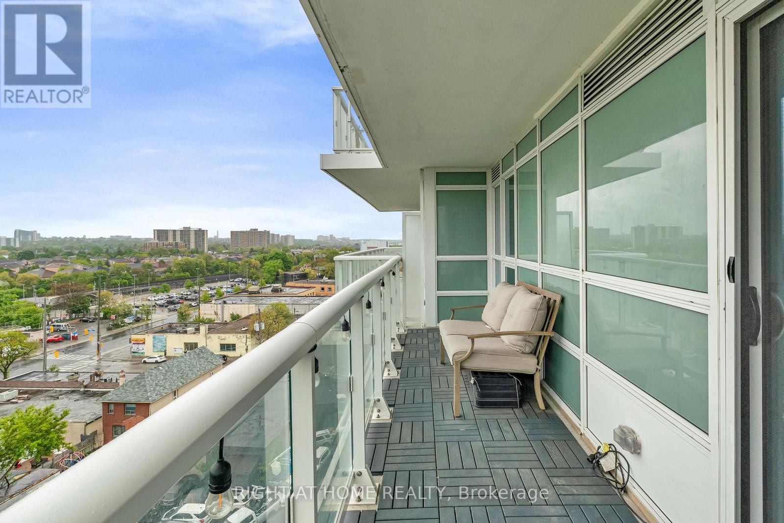 908 - 10 Wilby Crescent, Toronto, Ontario  M9N 0B6 - Photo 31 - W12195422