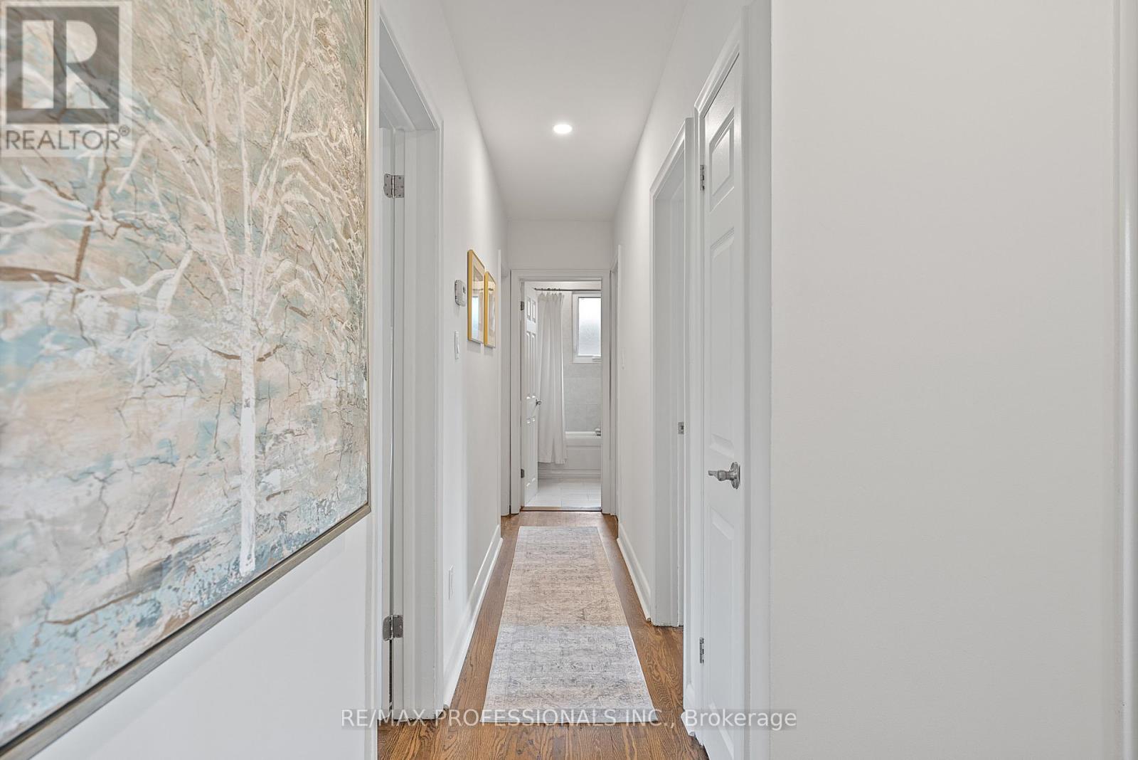 6 Greening Crescent, Toronto, Ontario  M9A 1N8 - Photo 17 - W12195424