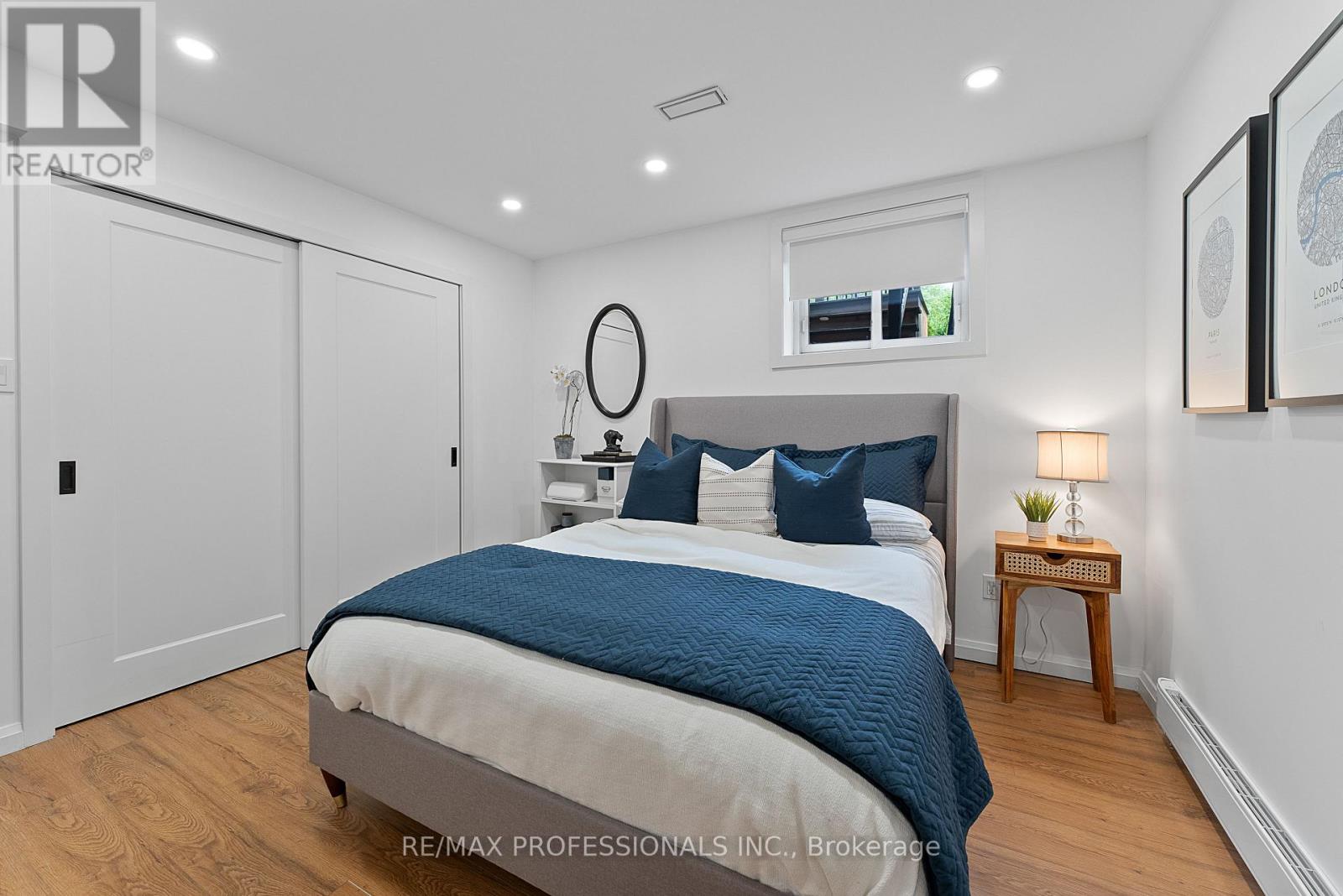 6 Greening Crescent, Toronto, Ontario  M9A 1N8 - Photo 33 - W12195424