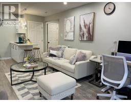 REAR - 2583 TRIDENT AVENUE, Mississauga, Ontario