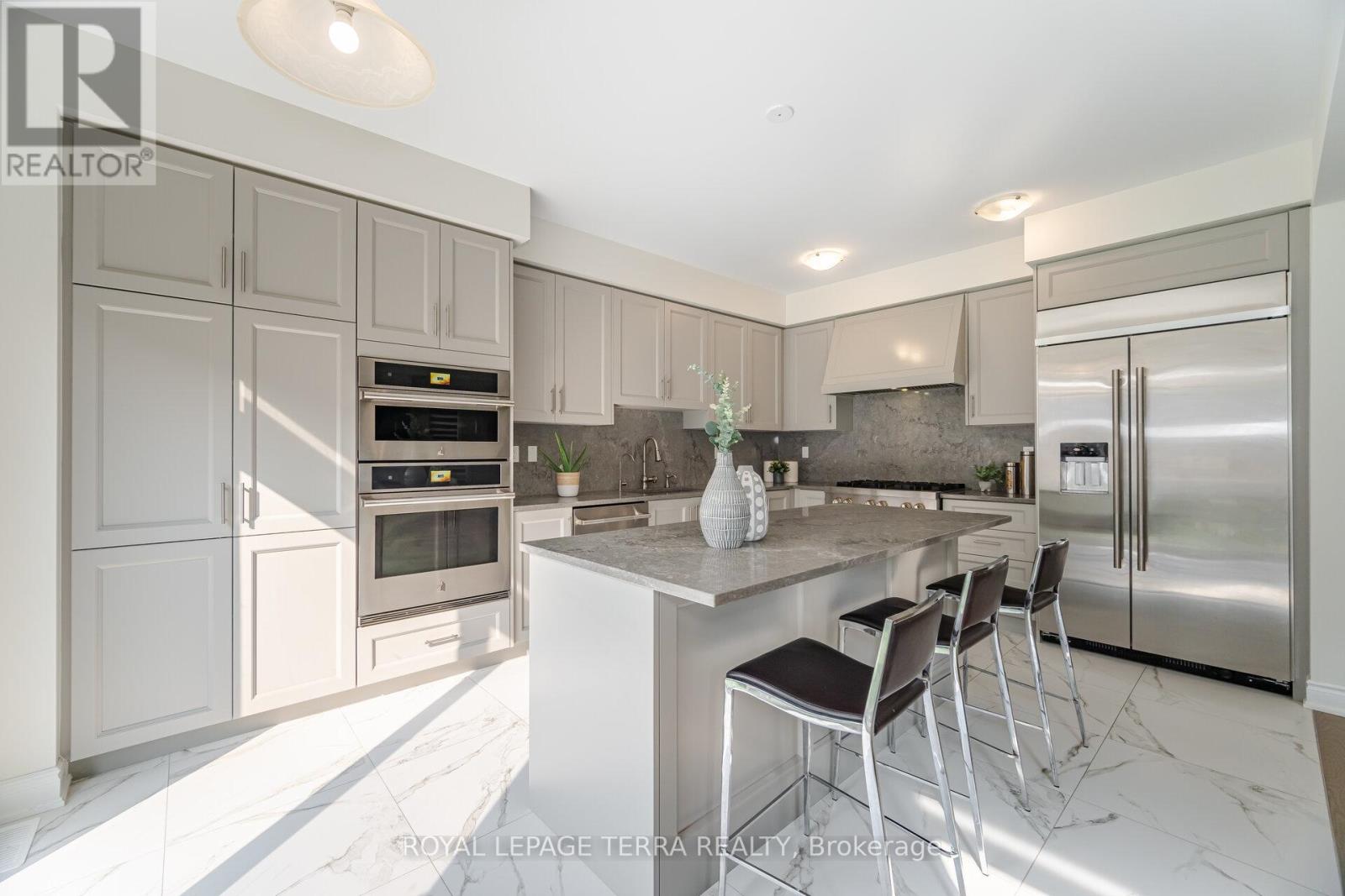 18 Gladmary Drive, Brampton, Ontario  L6Y 0E4 - Photo 16 - W12195502