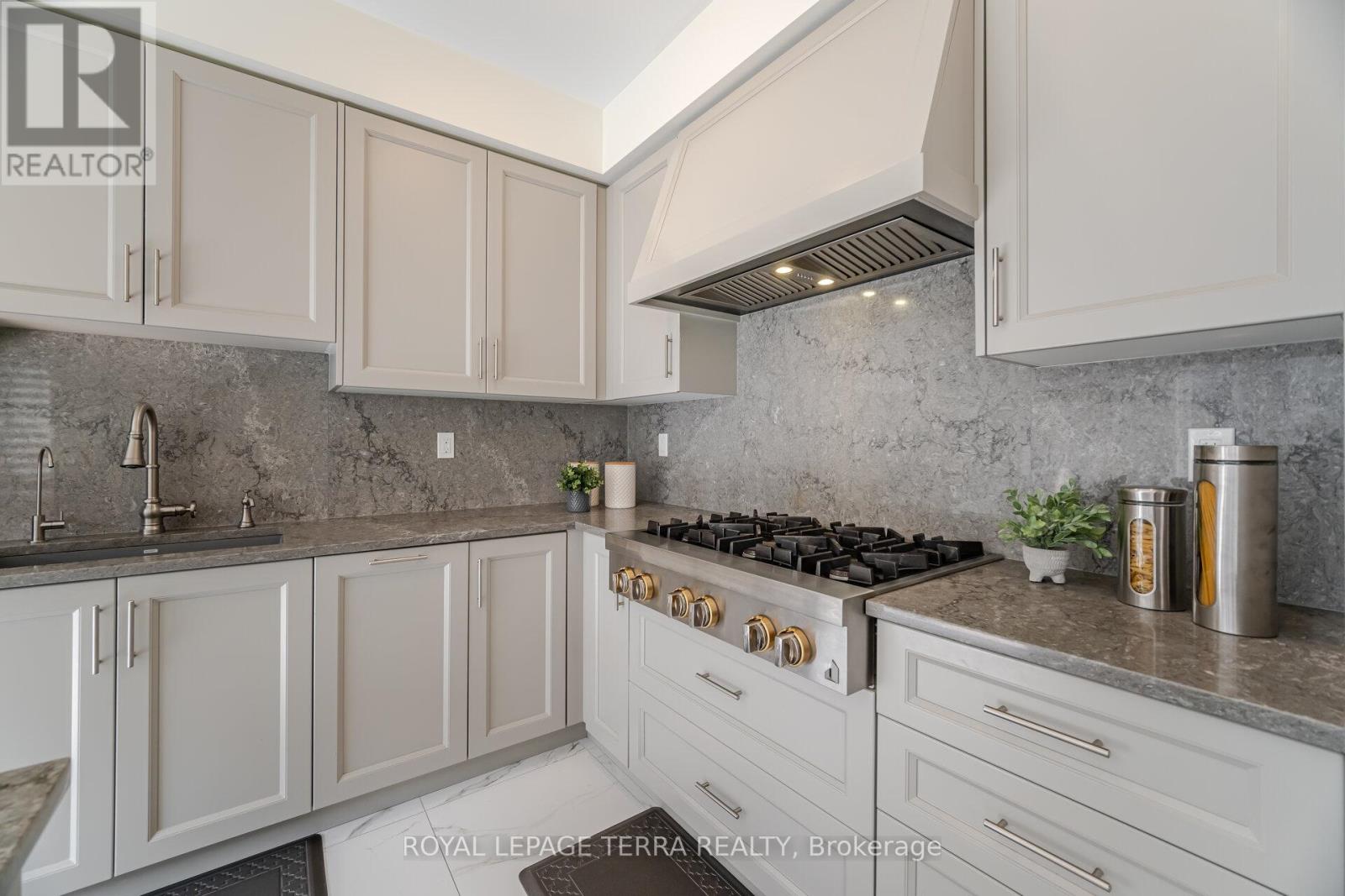18 Gladmary Drive, Brampton, Ontario  L6Y 0E4 - Photo 19 - W12195502
