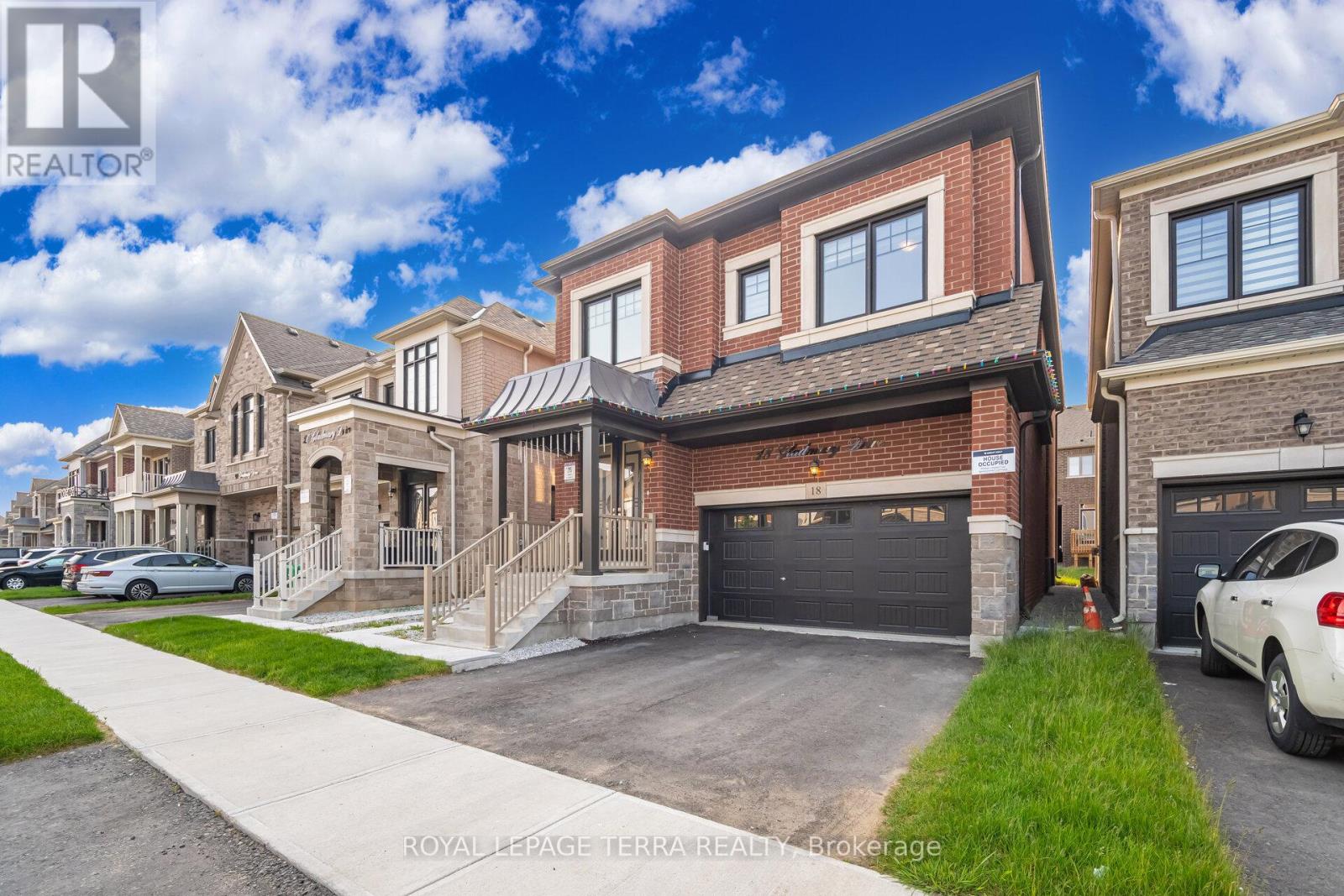 18 Gladmary Drive, Brampton, Ontario  L6Y 0E4 - Photo 3 - W12195502