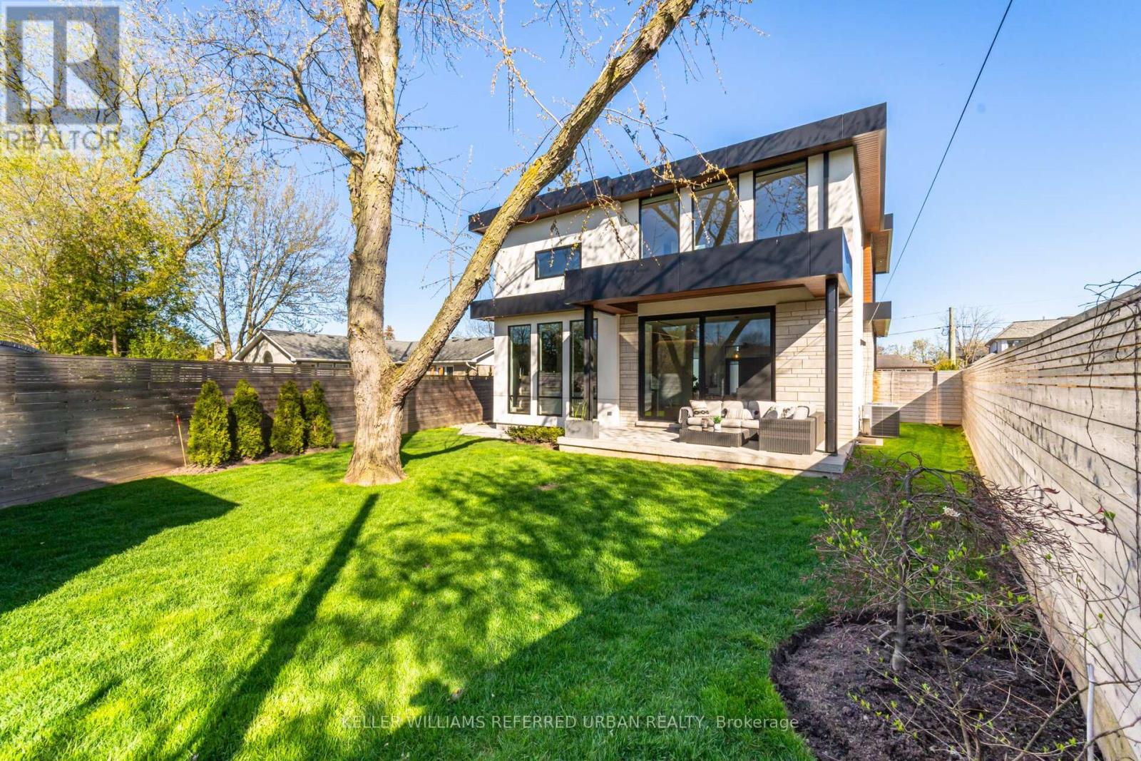 1337 Waverly Avenue, Oakville, Ontario  L6L 2S4 - Photo 38 - W12195523