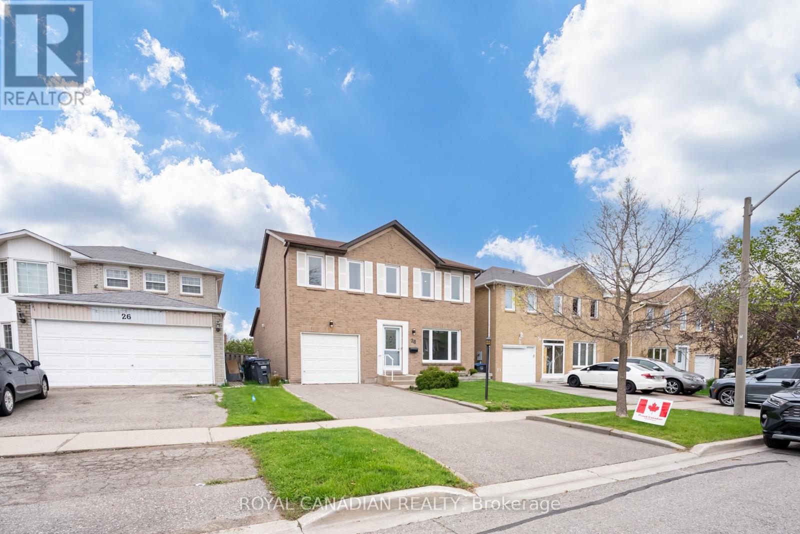28 Nickel Crescent, Brampton, Ontario  L6S 4W1 - Photo 1 - W12195527