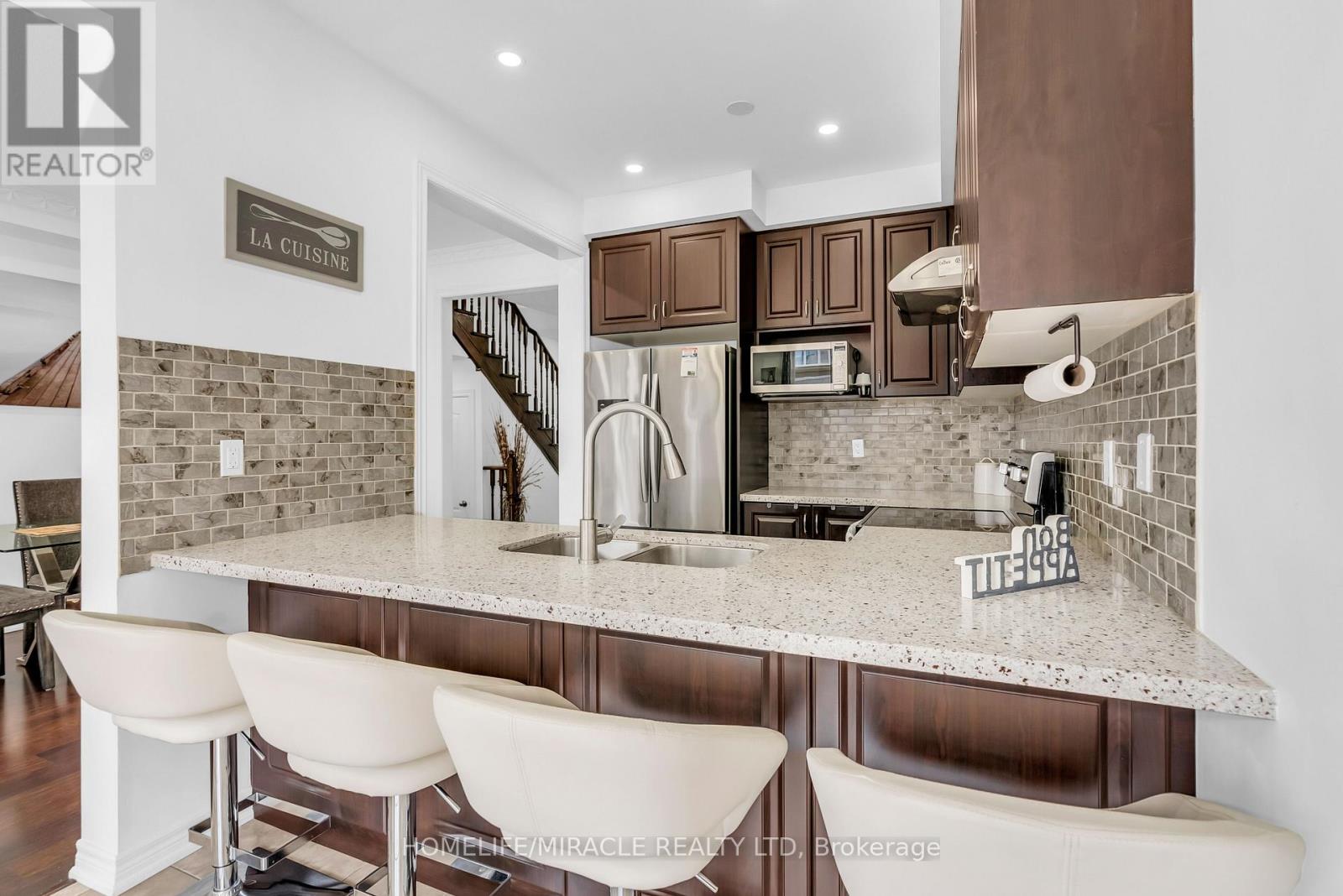 14 Falling Leaf Drive, Caledon, Ontario  L4G 6K6 - Photo 20 - W12195532
