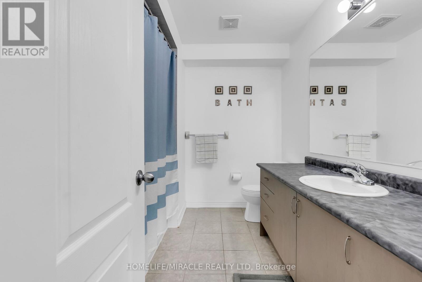 14 Falling Leaf Drive, Caledon, Ontario  L4G 6K6 - Photo 35 - W12195532