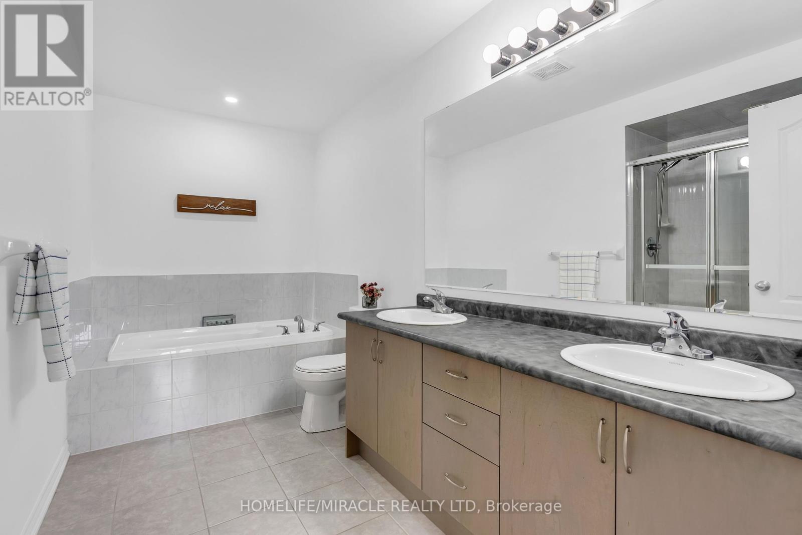 14 Falling Leaf Drive, Caledon, Ontario  L4G 6K6 - Photo 41 - W12195532