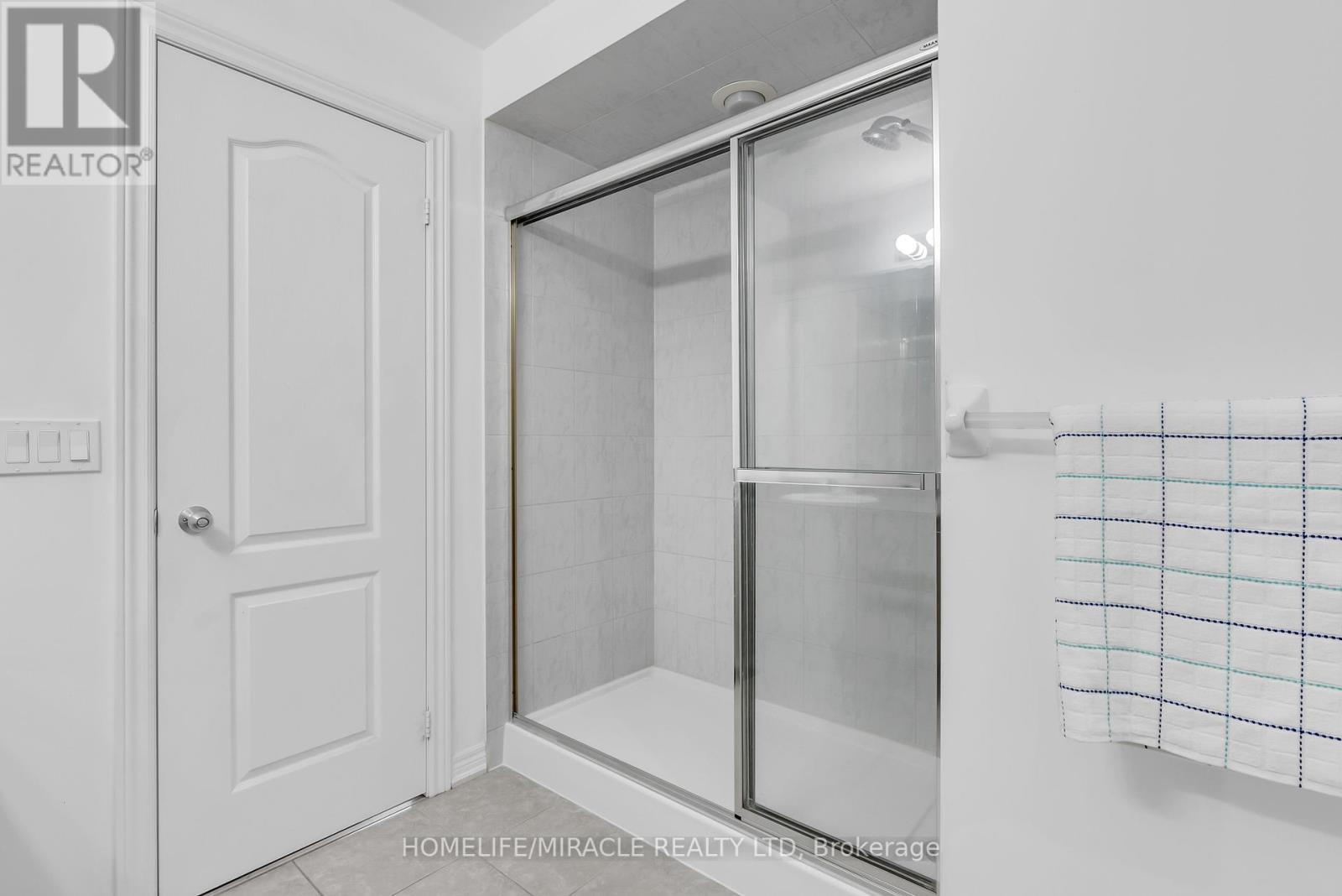 14 Falling Leaf Drive, Caledon, Ontario  L4G 6K6 - Photo 43 - W12195532