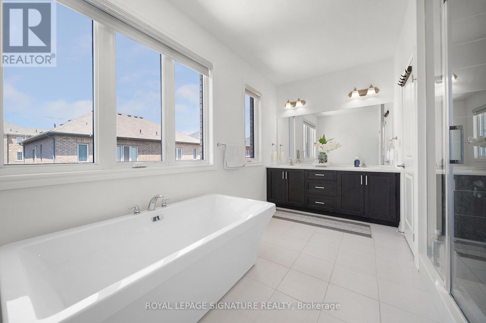 372 Clockwork Drive, Brampton, Ontario  L7A 5C3 - Photo 27 - W12195536