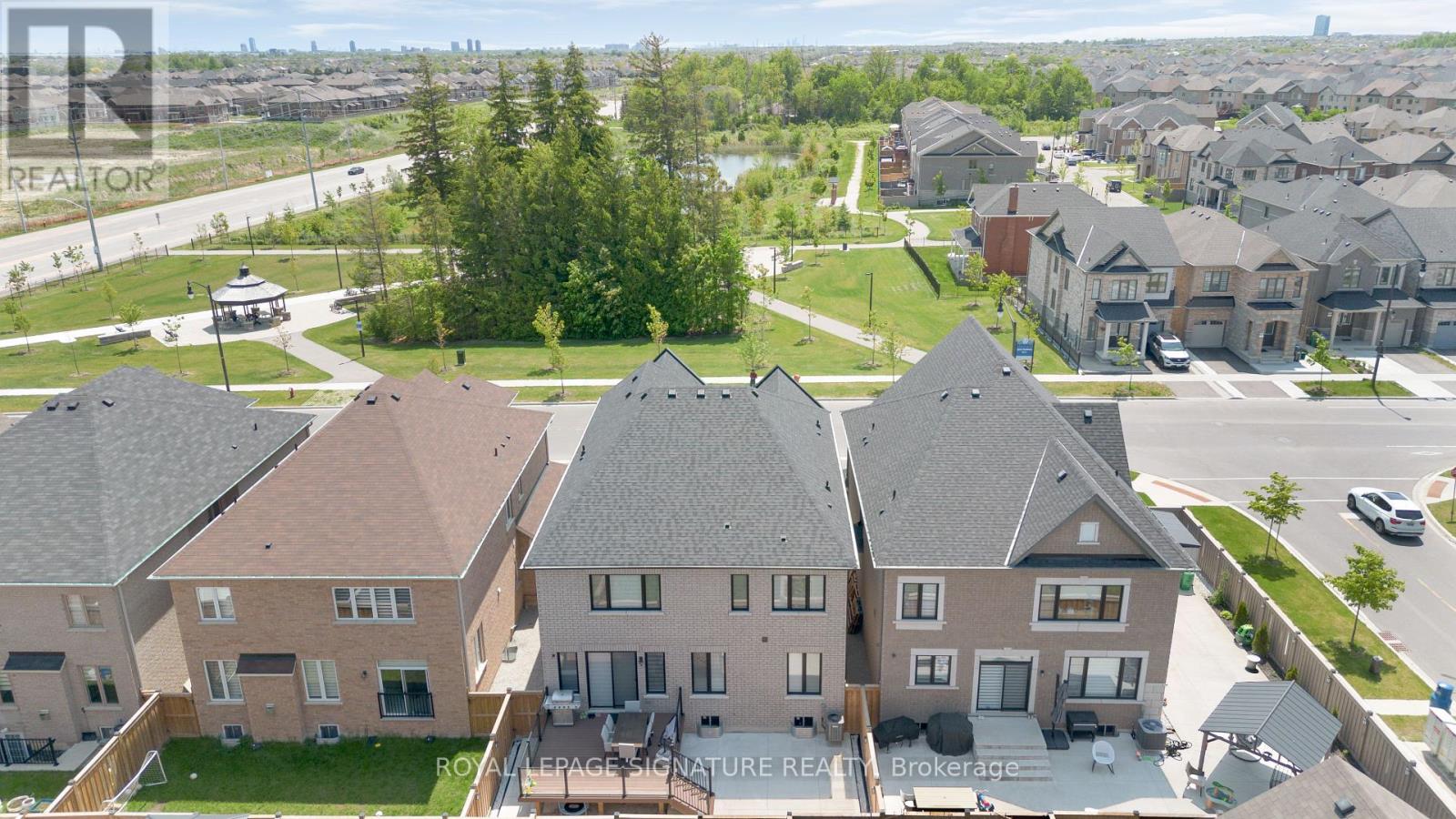 372 Clockwork Drive, Brampton, Ontario  L7A 5C3 - Photo 43 - W12195536
