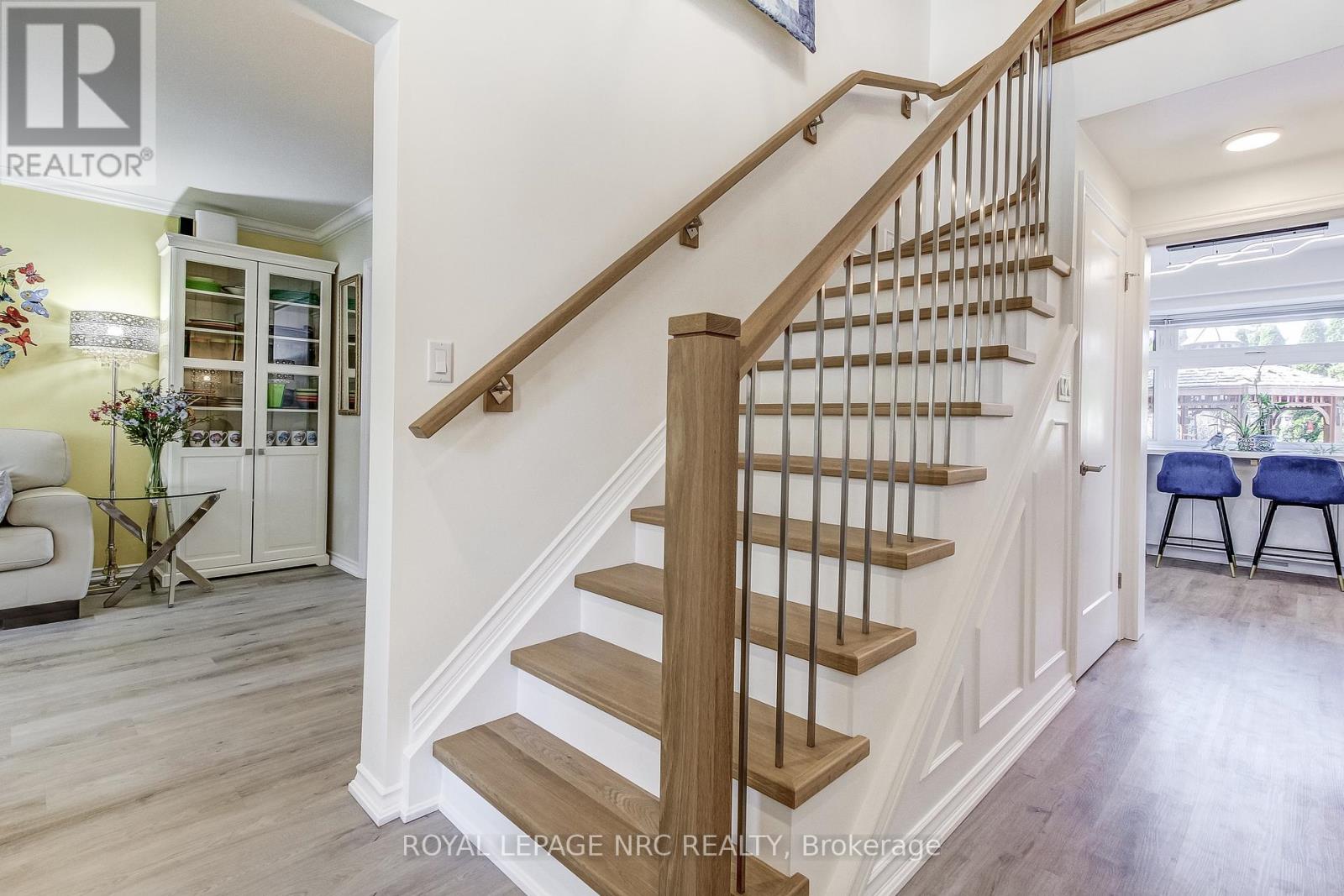 Property at 3 LOWER CANADA DRIVE image 3