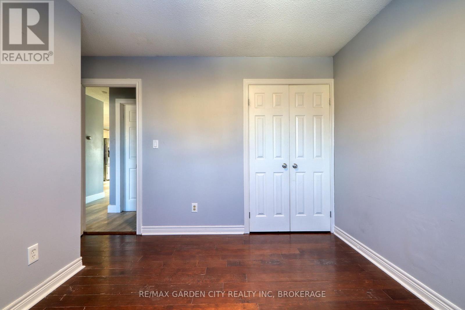 7371 North Dorset Place, Niagara Falls (Casey), Ontario  L2J 3T3 - Photo 24 - X12195607