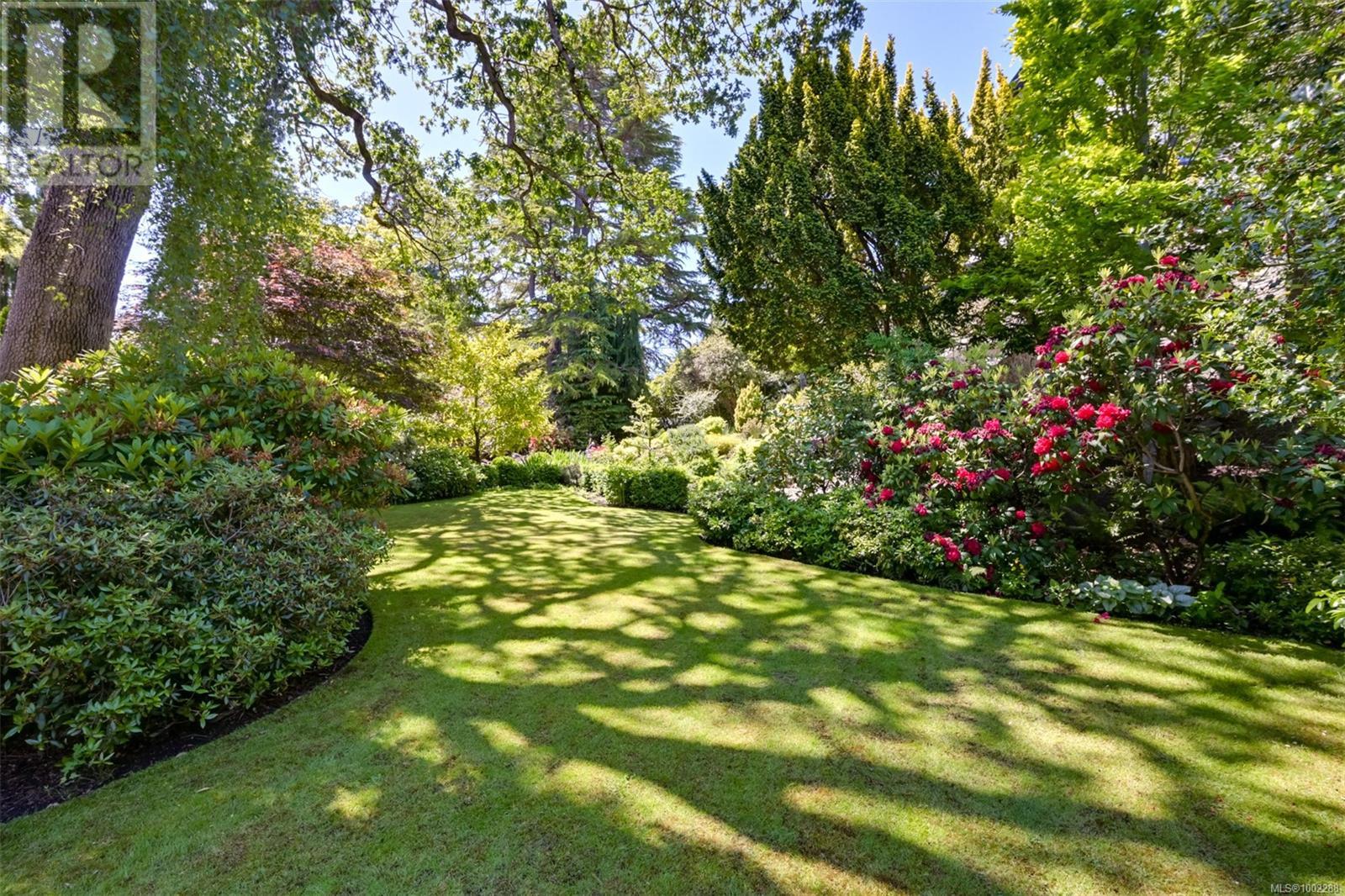 1630 York Pl, Oak Bay, British Columbia  V8R 5X2 - Photo 81 - 1002288