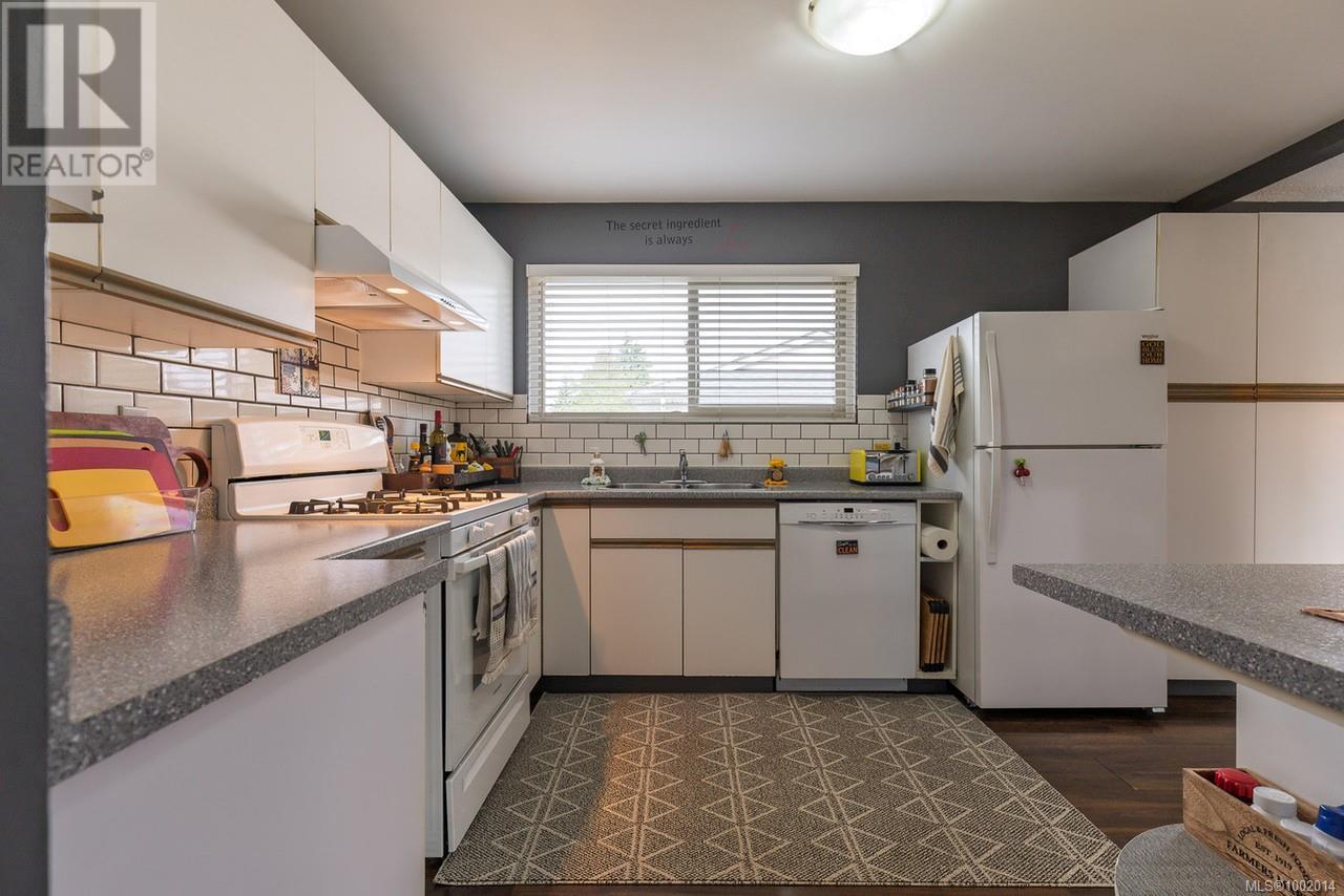 2899 106th St, Nanaimo, British Columbia  V9T 2G3 - Photo 5 - 1002014