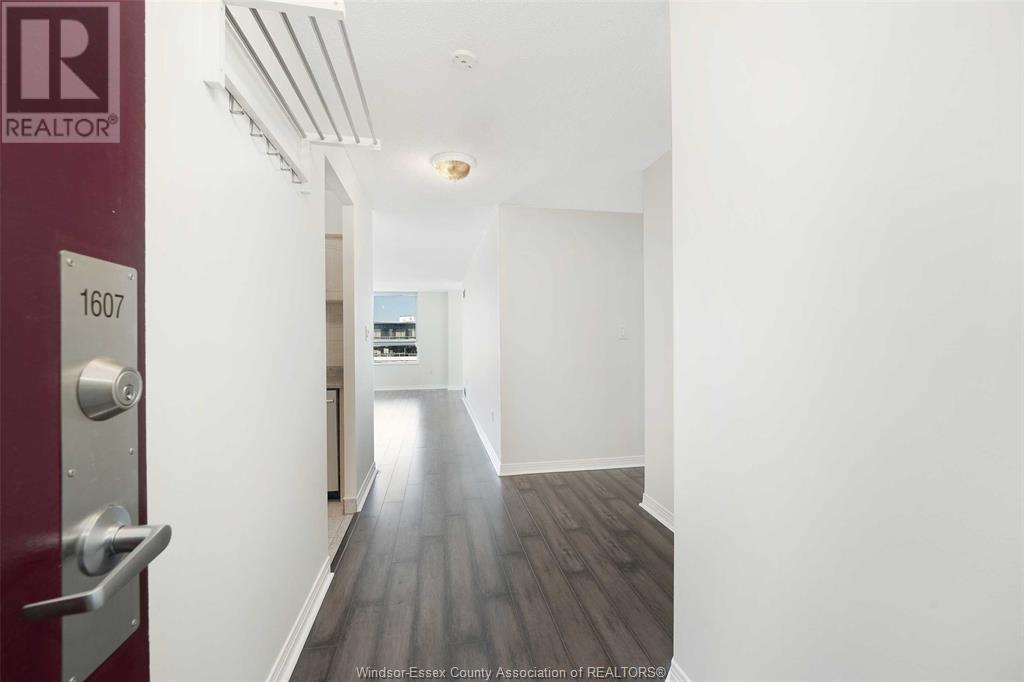 75 Riverside Drive East Unit# 1607, Windsor, Ontario  N9A 7C4 - Photo 10 - 25014129