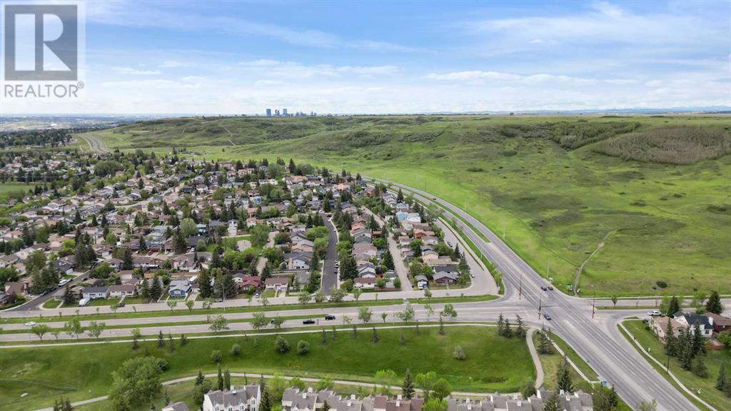 680 Macewan Drive Nw, Calgary, Alberta  T3K 3J5 - Photo 44 - A2227404