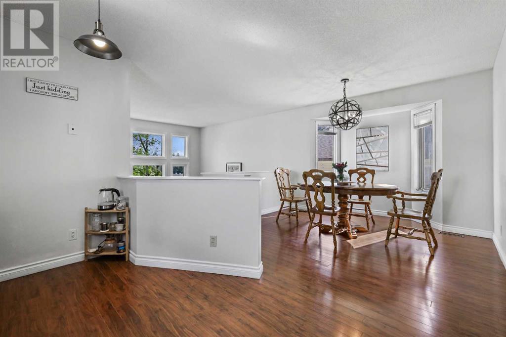 680 Macewan Drive Nw, Calgary, Alberta  T3K 3J5 - Photo 15 - A2227404