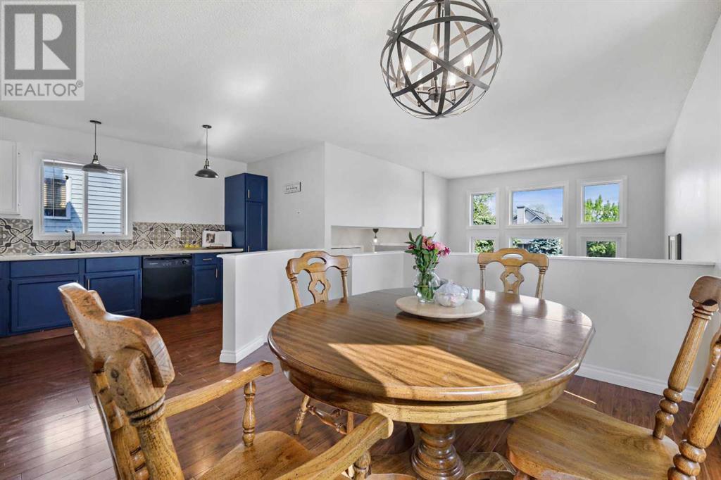 680 Macewan Drive Nw, Calgary, Alberta  T3K 3J5 - Photo 8 - A2227404