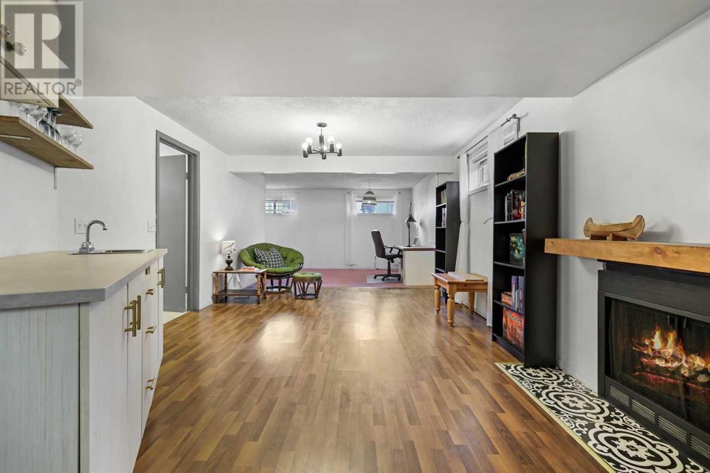 680 Macewan Drive Nw, Calgary, Alberta  T3K 3J5 - Photo 26 - A2227404
