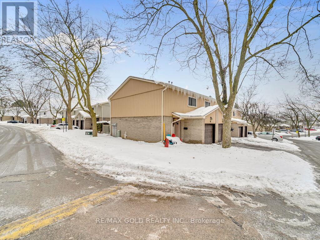 Property at 115 - 51 PAULANDER DRIVE image 2