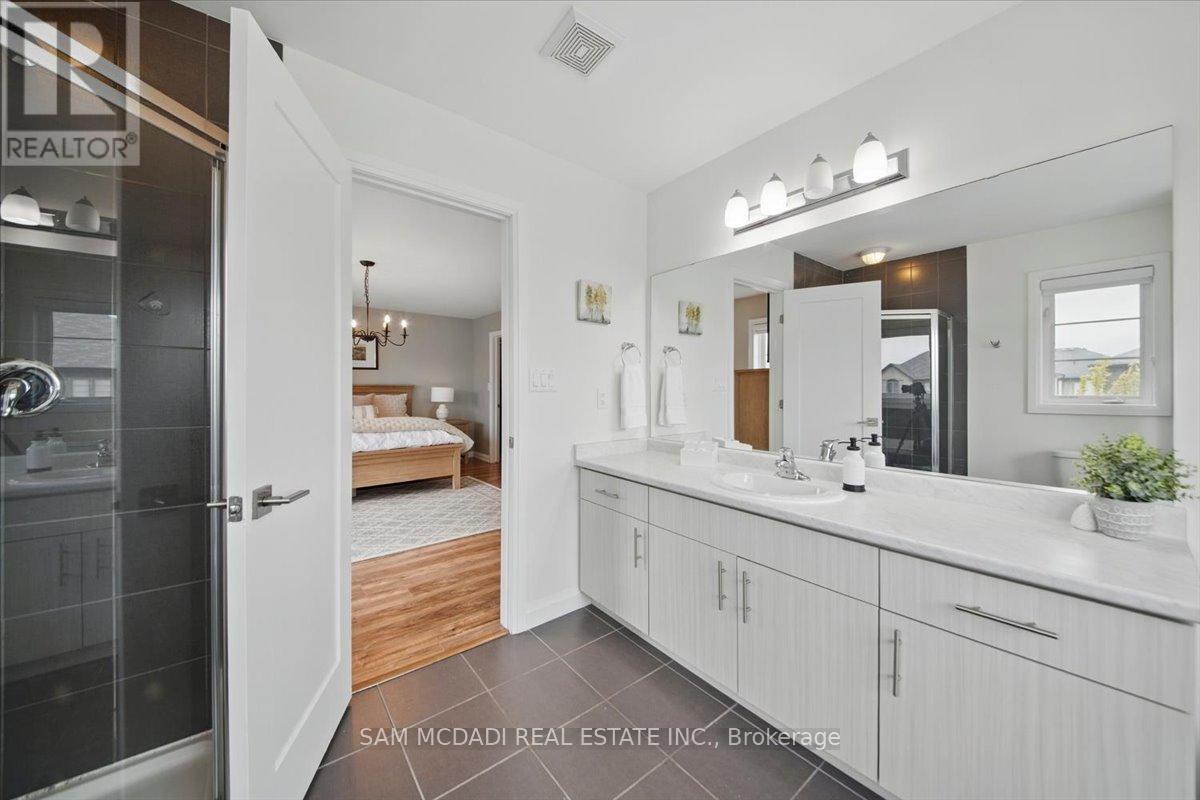 4 Rouley Lane, Hamilton, Ontario  L9G 0G5 - Photo 21 - X12195336