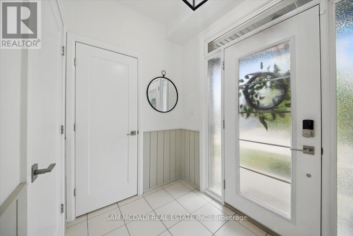 4 Rouley Lane, Hamilton, Ontario  L9G 0G5 - Photo 4 - X12195336