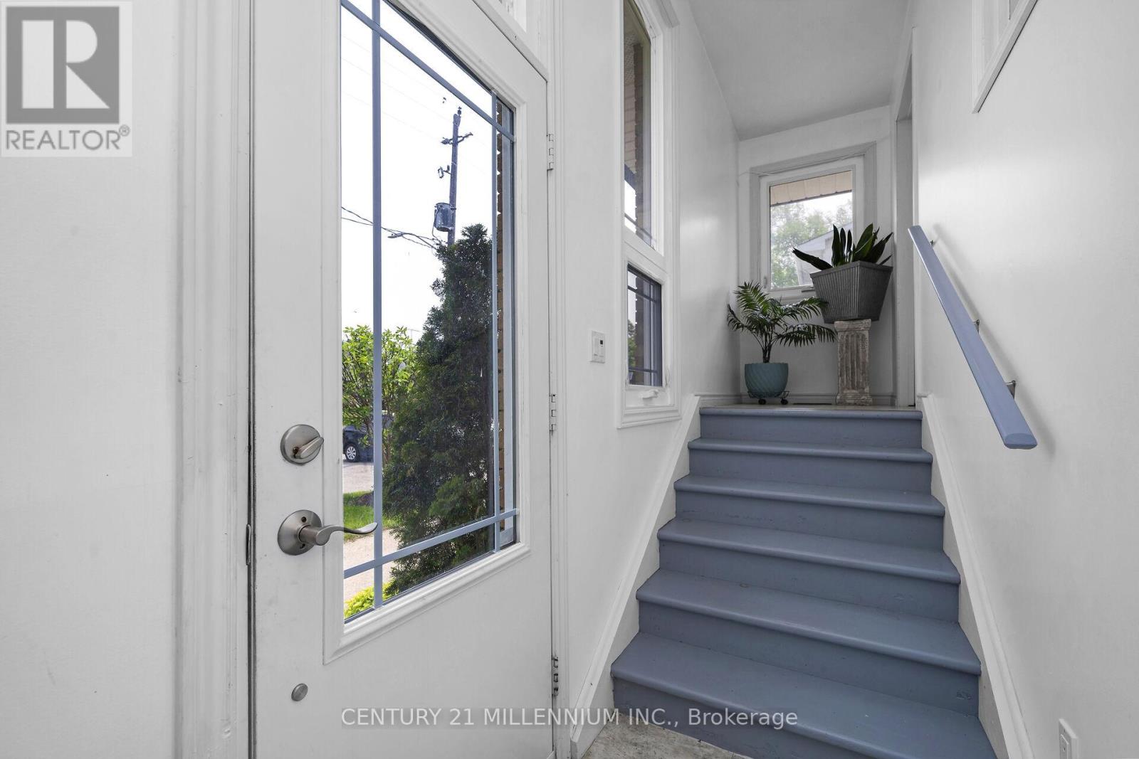 214 Daniel Street, Erin, Ontario  N0B 1T0 - Photo 6 - X12195338