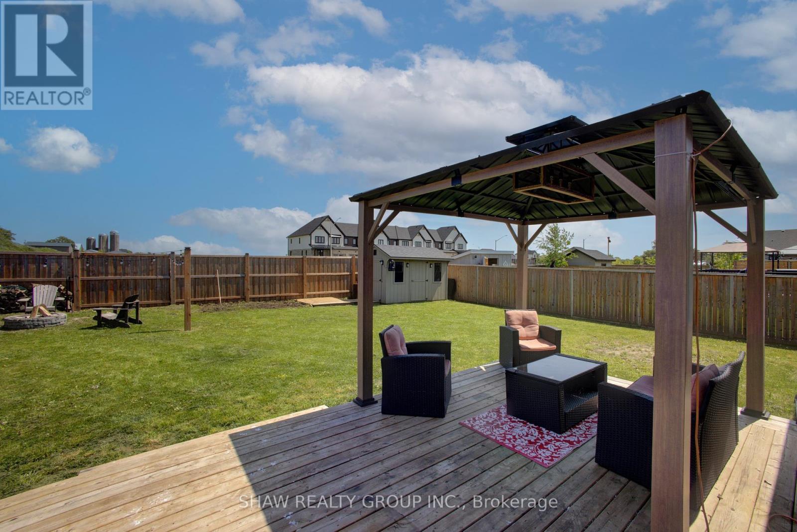37 Lorne Street W, Minto, Ontario  N0G 1Z0 - Photo 40 - X12195361