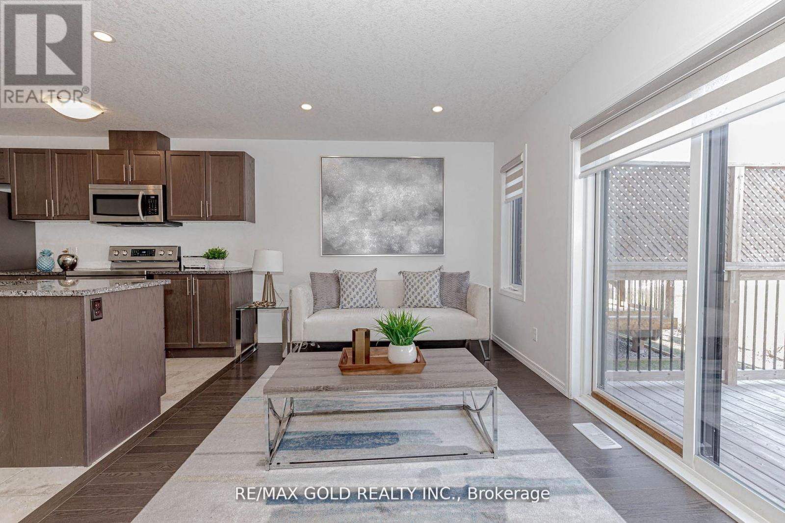 508 Woodlea Court, Kitchener, Ontario  N2R 0P8 - Photo 20 - X12195381