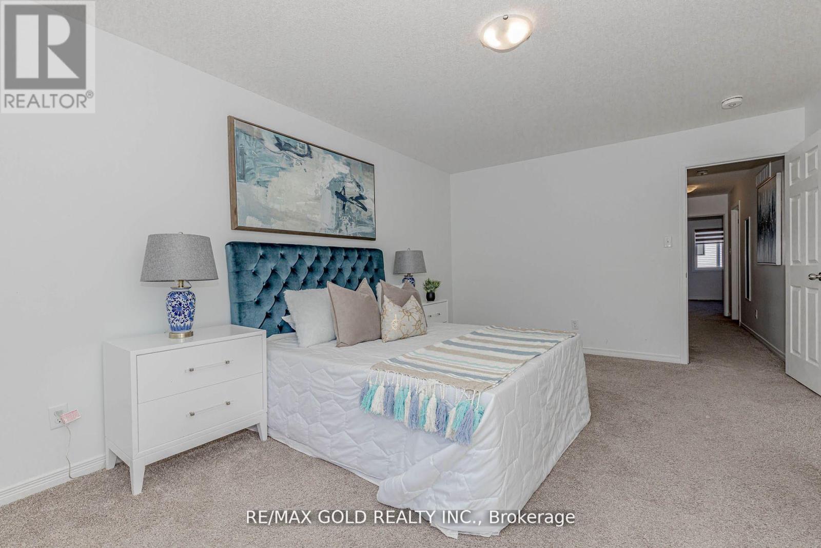 508 Woodlea Court, Kitchener, Ontario  N2R 0P8 - Photo 27 - X12195381