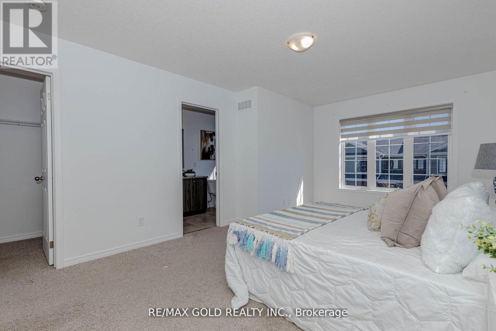 508 Woodlea Court, Kitchener, Ontario  N2R 0P8 - Photo 30 - X12195381