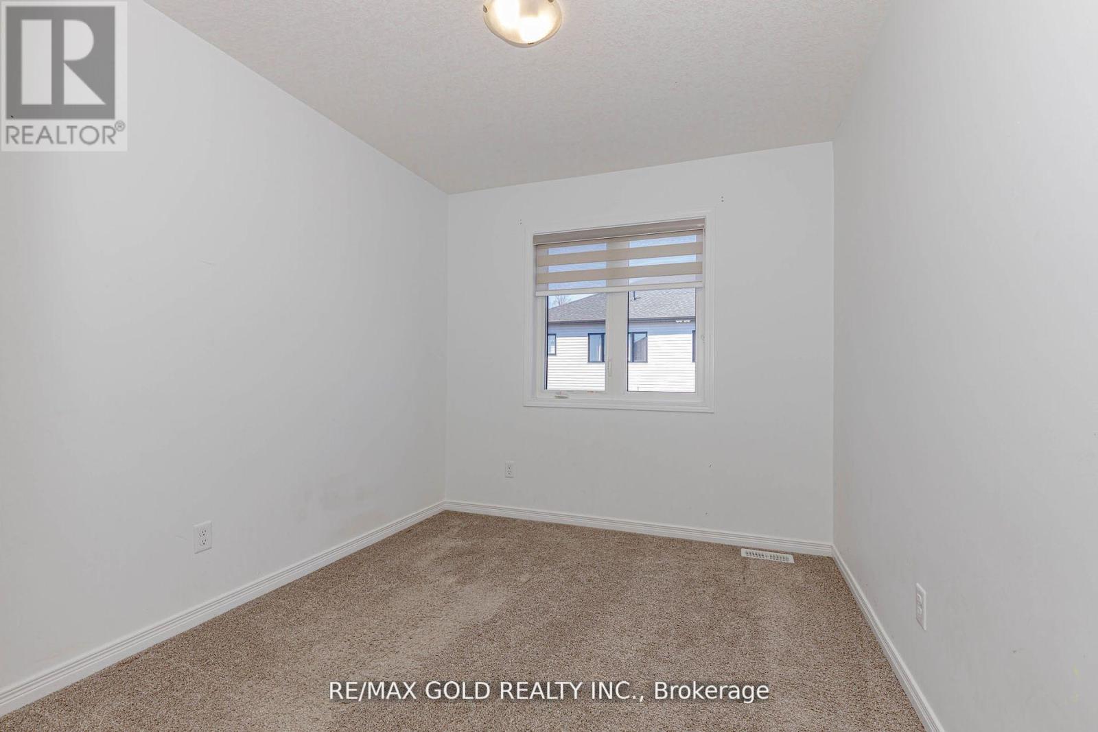 508 Woodlea Court, Kitchener, Ontario  N2R 0P8 - Photo 40 - X12195381