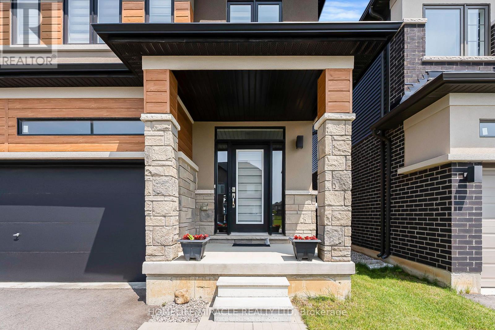 16 Scenic Ridge Gate, Brant, Ontario  N3L 0K4 - Photo 4 - X12195403