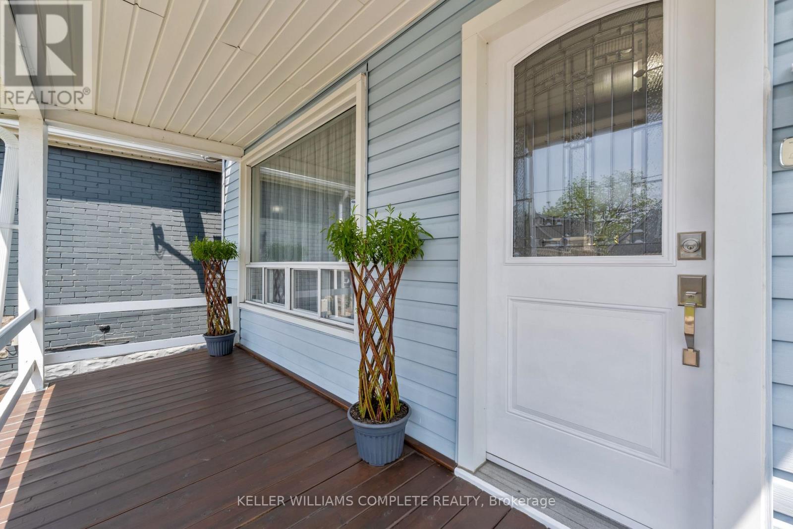 131 Albany Avenue, Hamilton, Ontario  L8H 2H7 - Photo 3 - X12195452