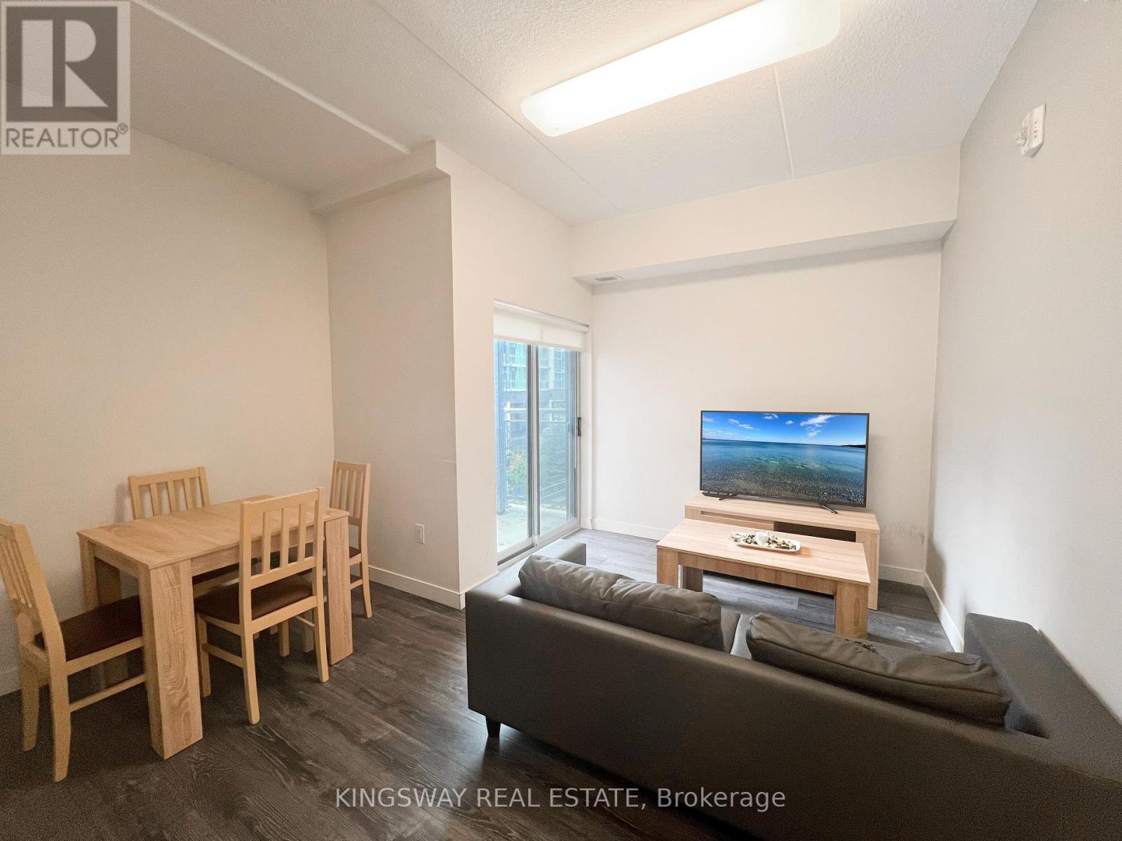 314 - 251 Hemlock Street, Waterloo, Ontario  N2L 3R4 - Photo 4 - X12195480